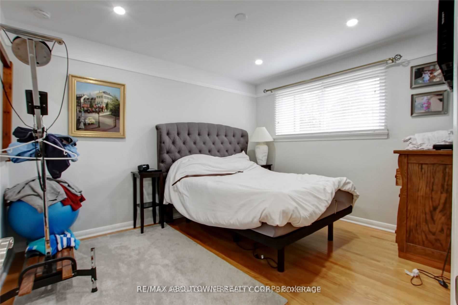 410 Samford Pl
