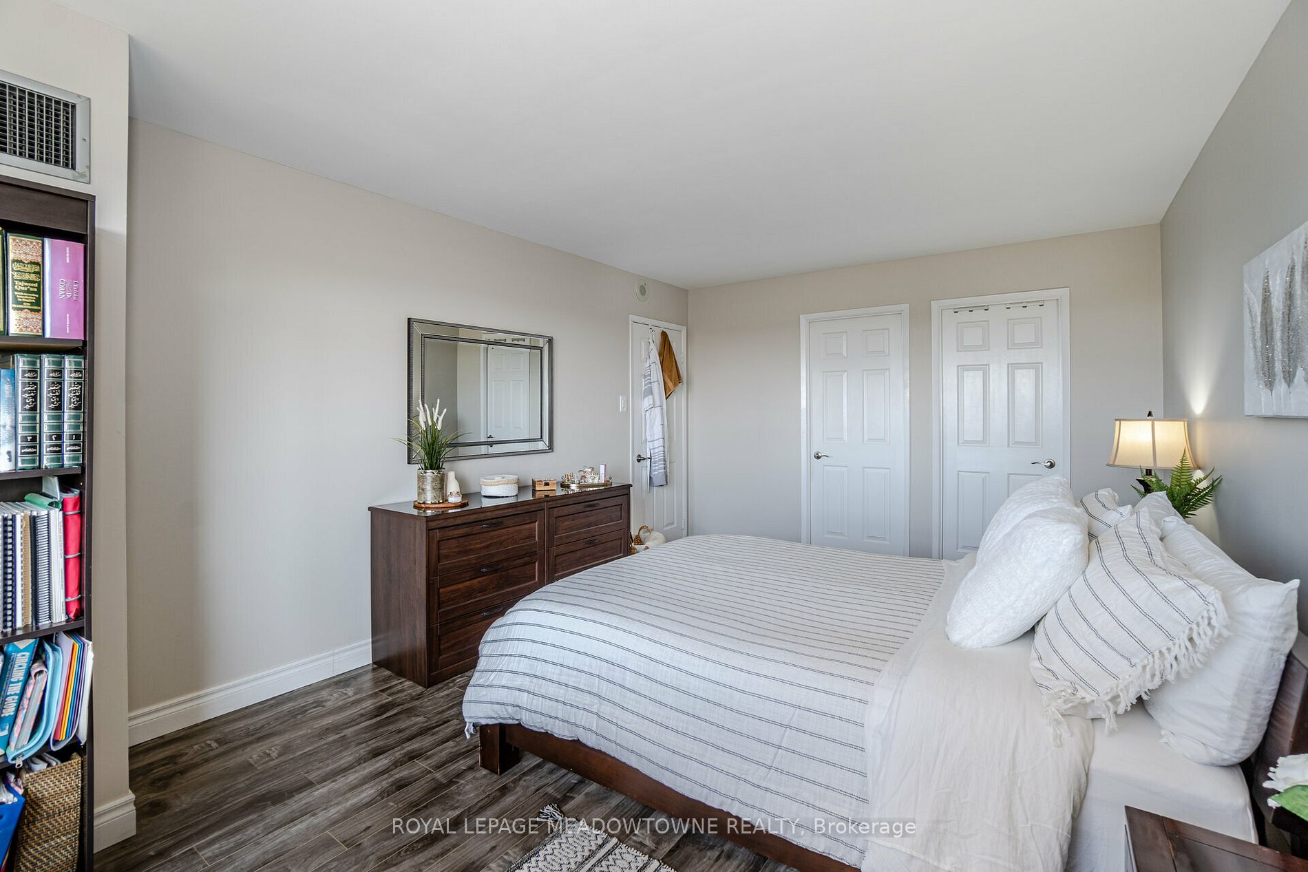 310 Mill St, #907