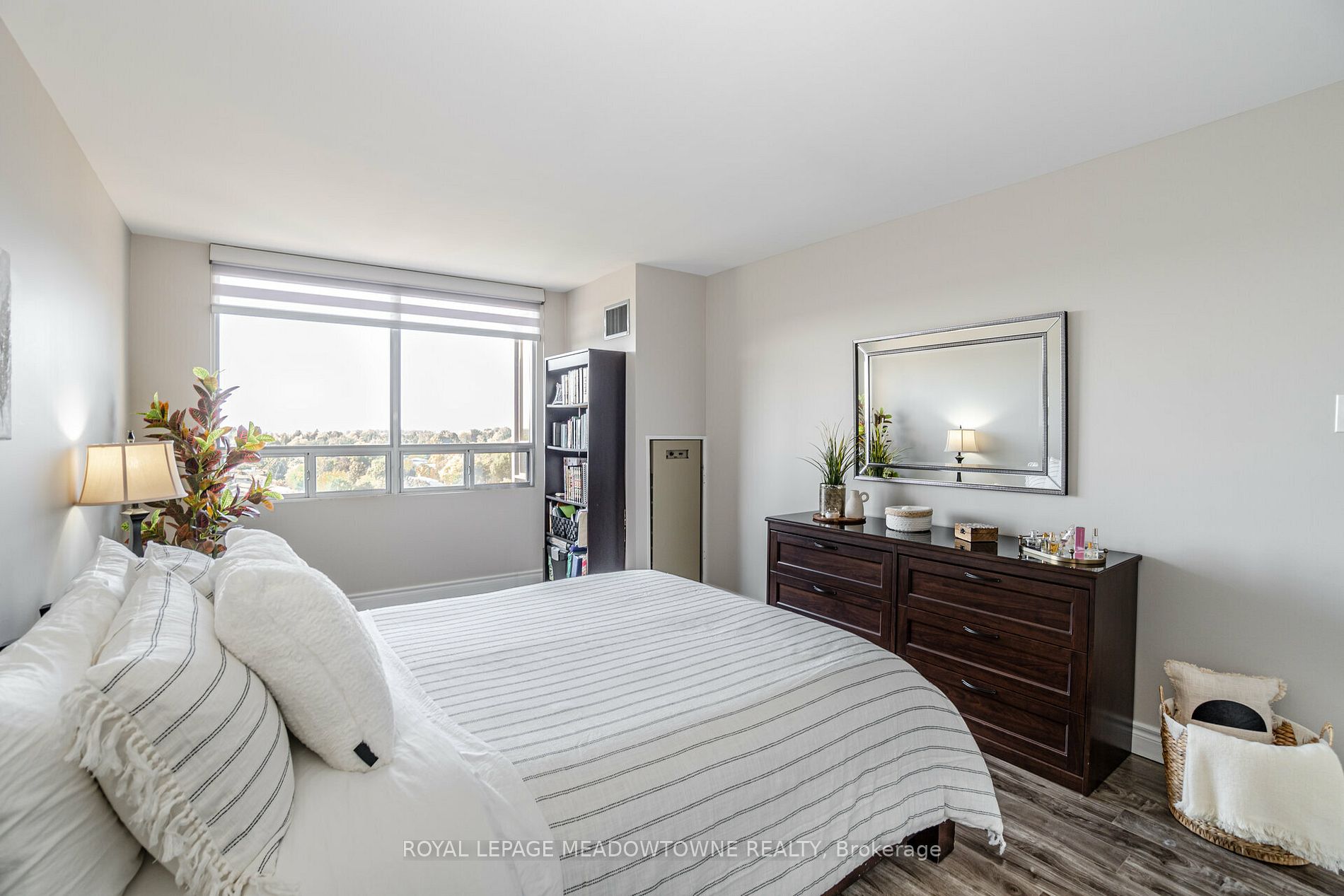 310 Mill St, #907