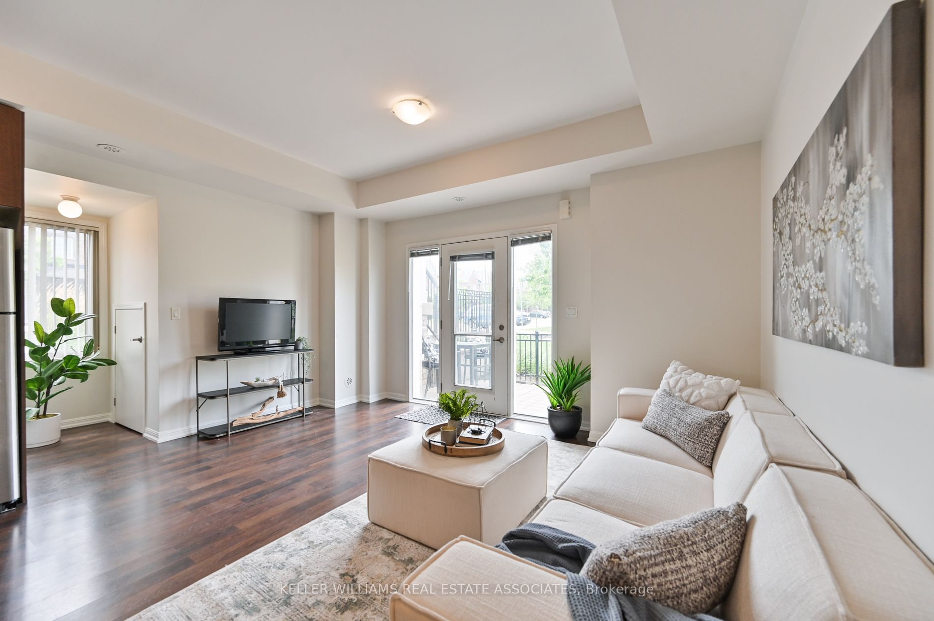 3115 Boxford Crescent #16
