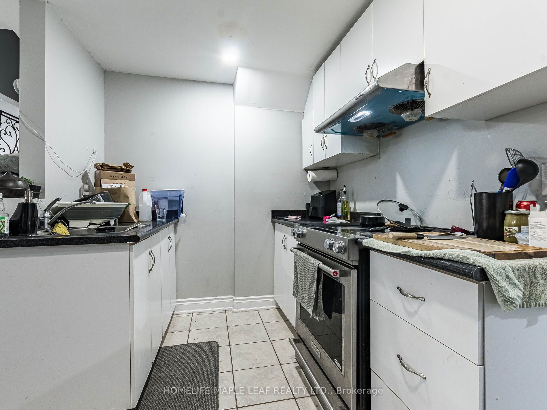5 Rocky Point Crescent
