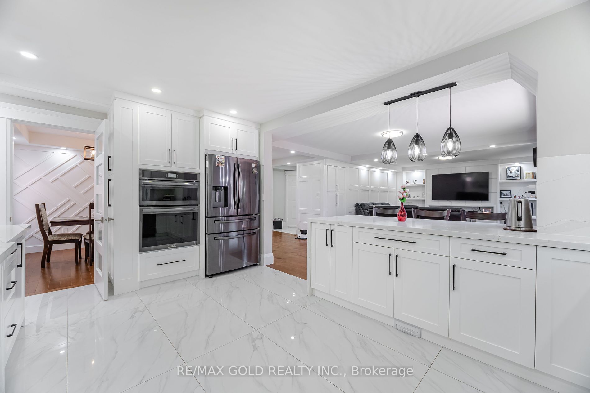 8 Foxmere Rd