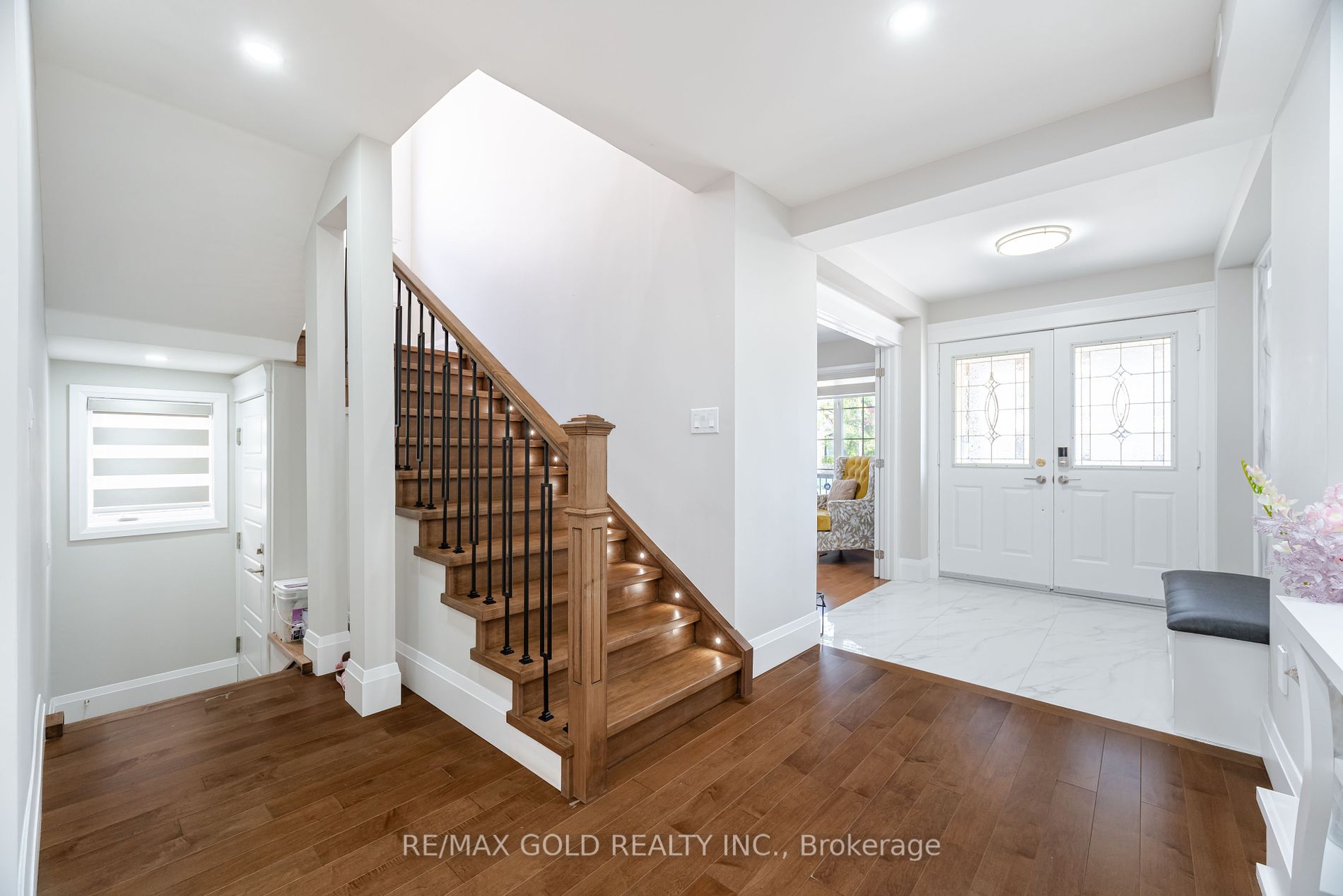 8 Foxmere Rd