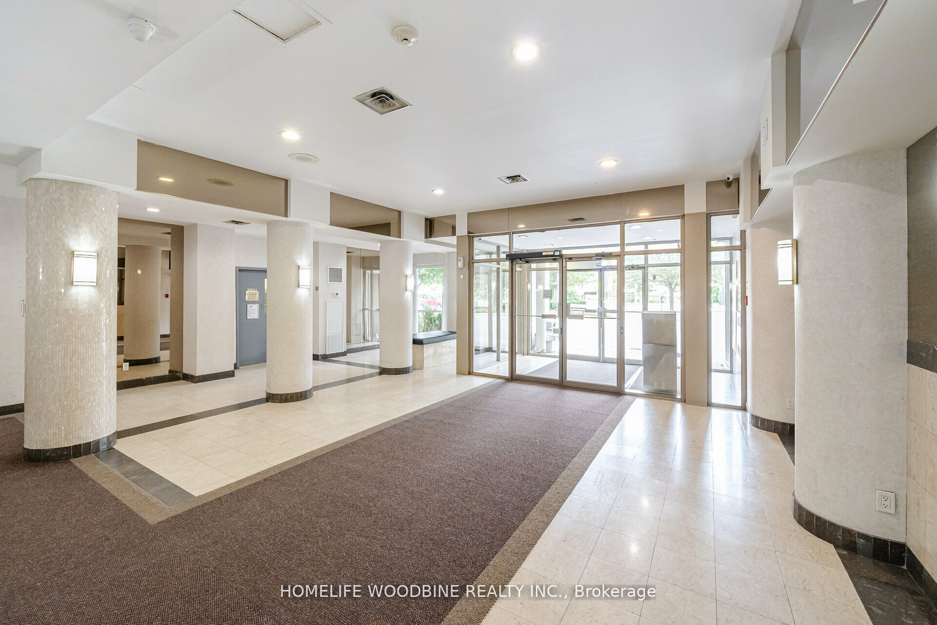 2901 Kipling Avenue, #204