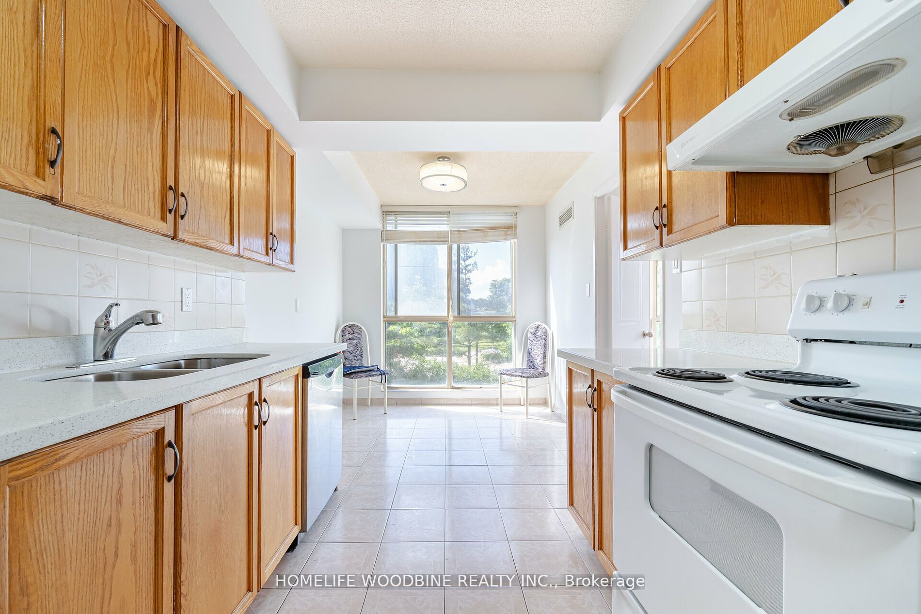 2901 Kipling Avenue, #204