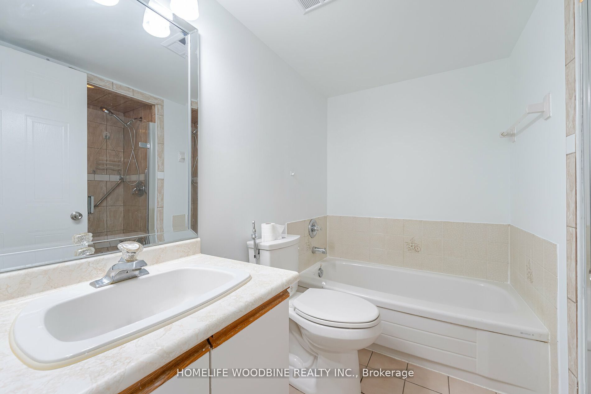 2901 Kipling Avenue, #204