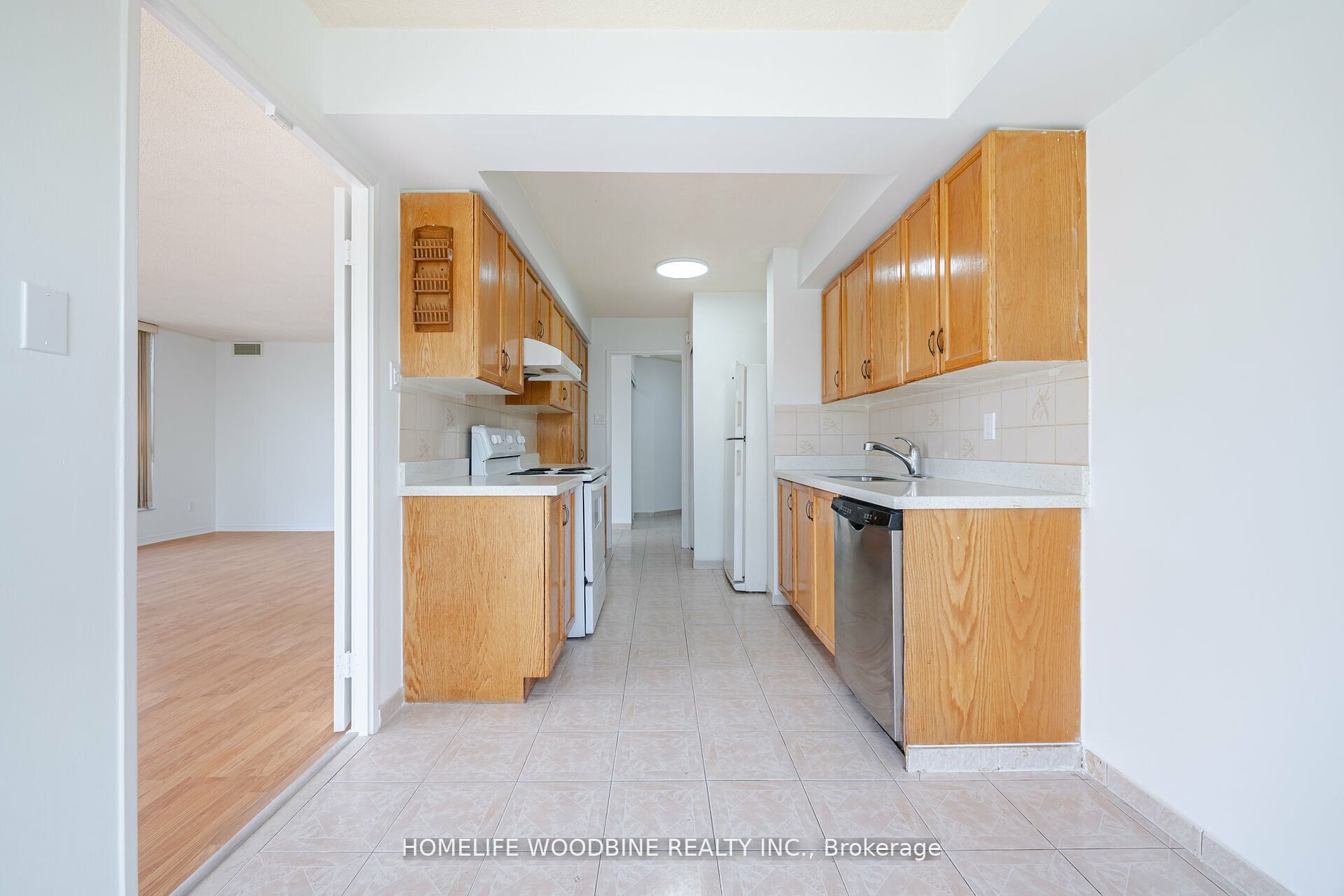 2901 Kipling Avenue, #204