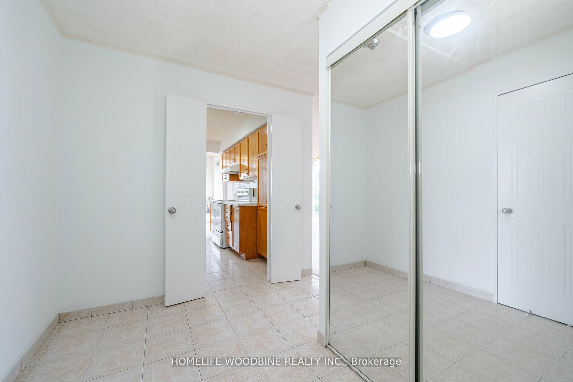2901 Kipling Avenue, #204