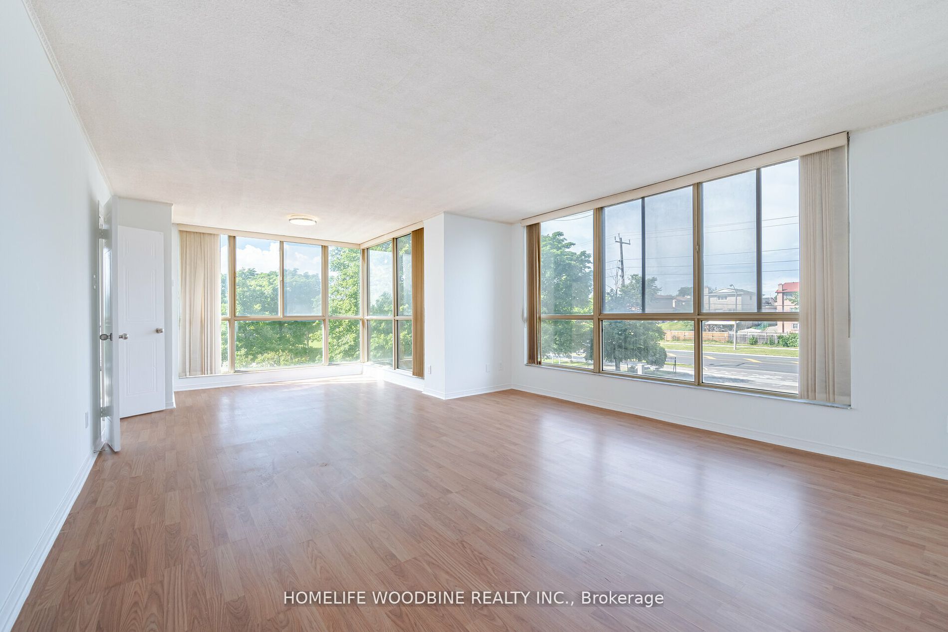 2901 Kipling Avenue, #204