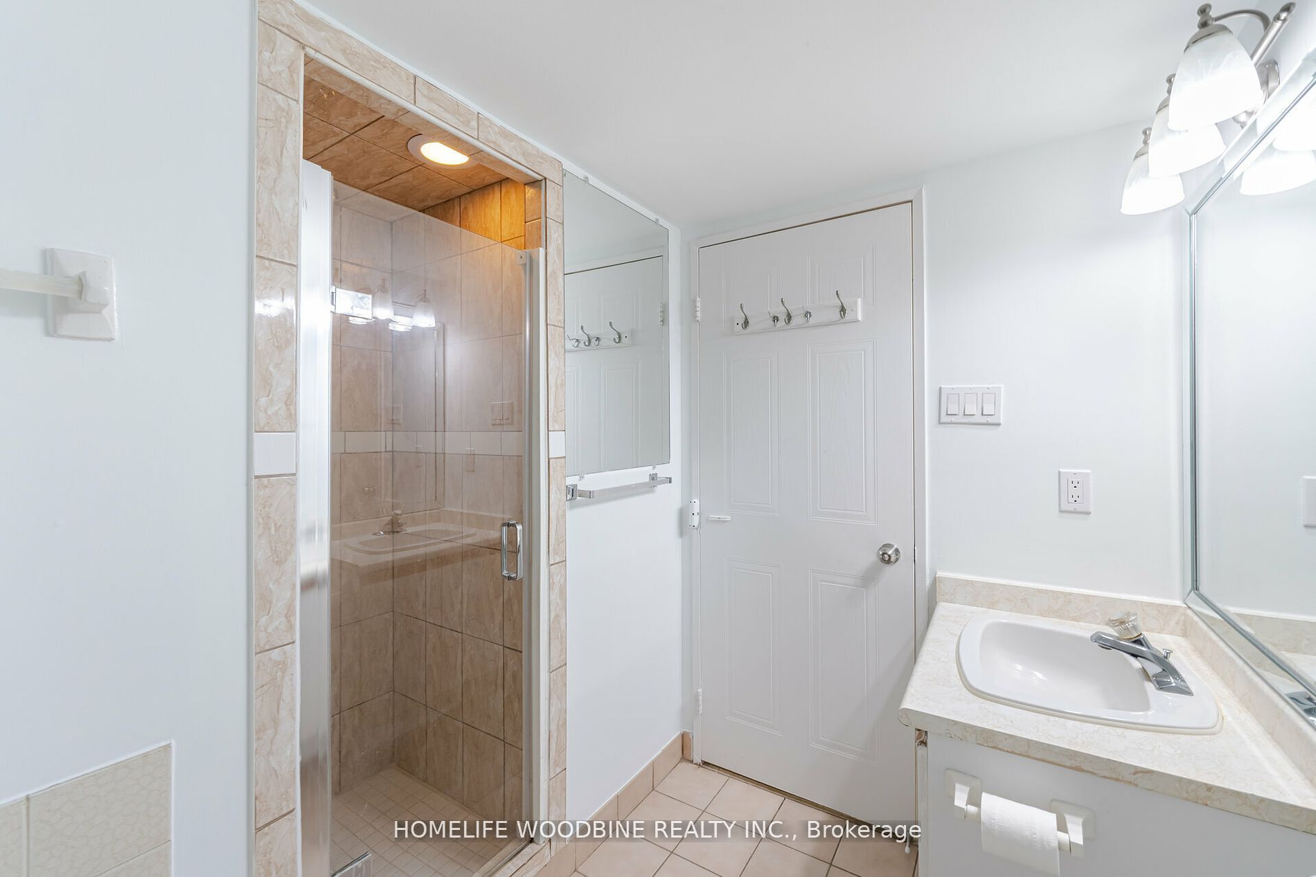 2901 Kipling Avenue, #204