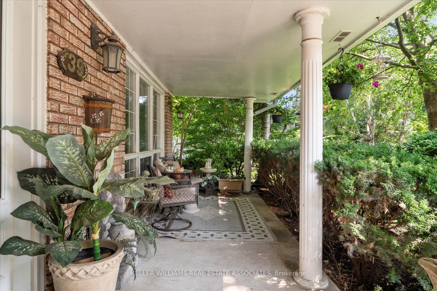 39 Maplewood Road