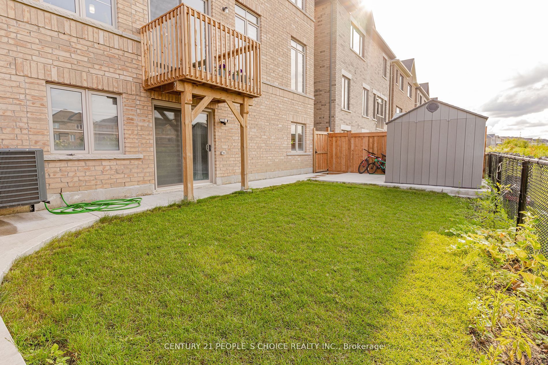 45 Hawtrey Rd