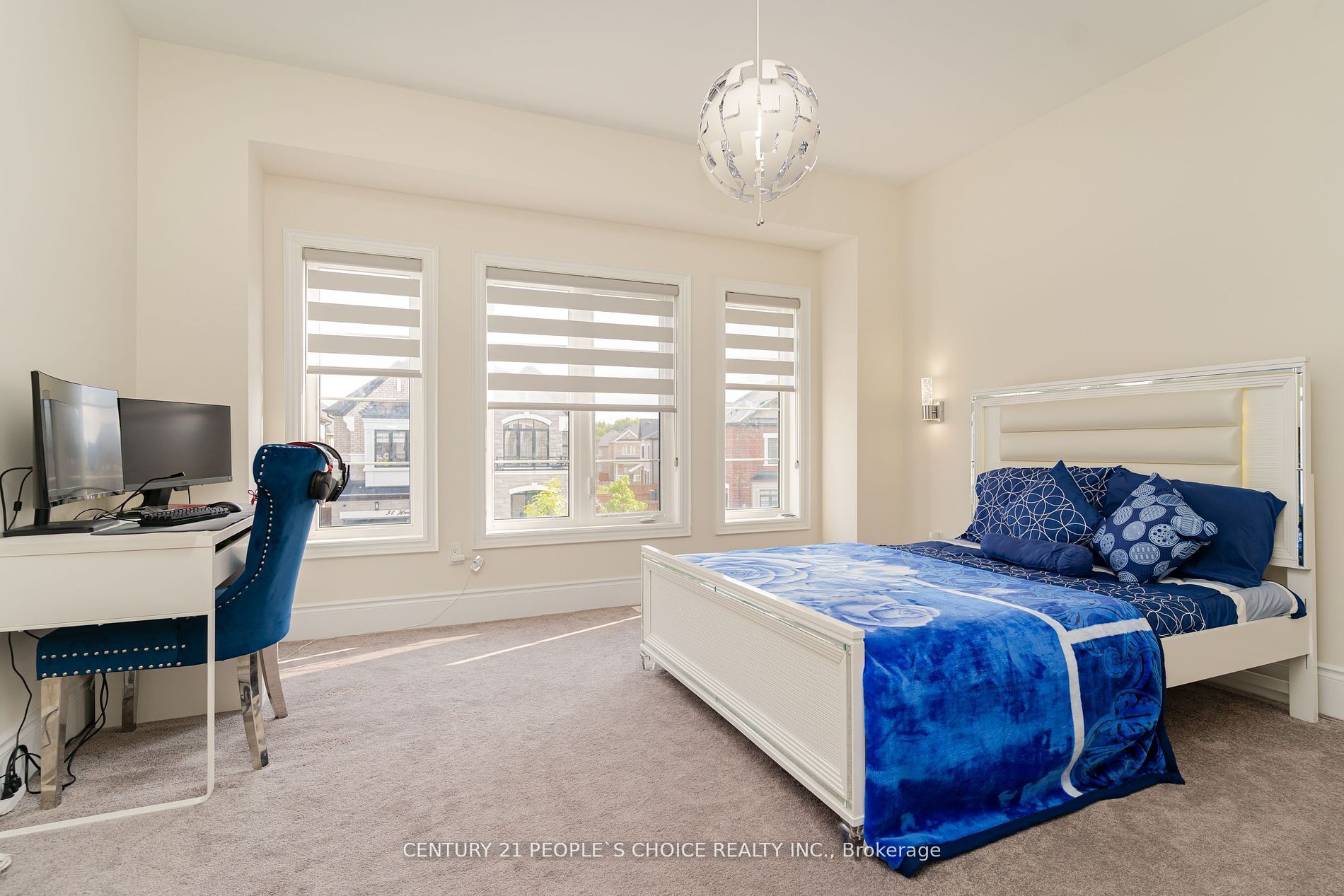 45 Hawtrey Rd