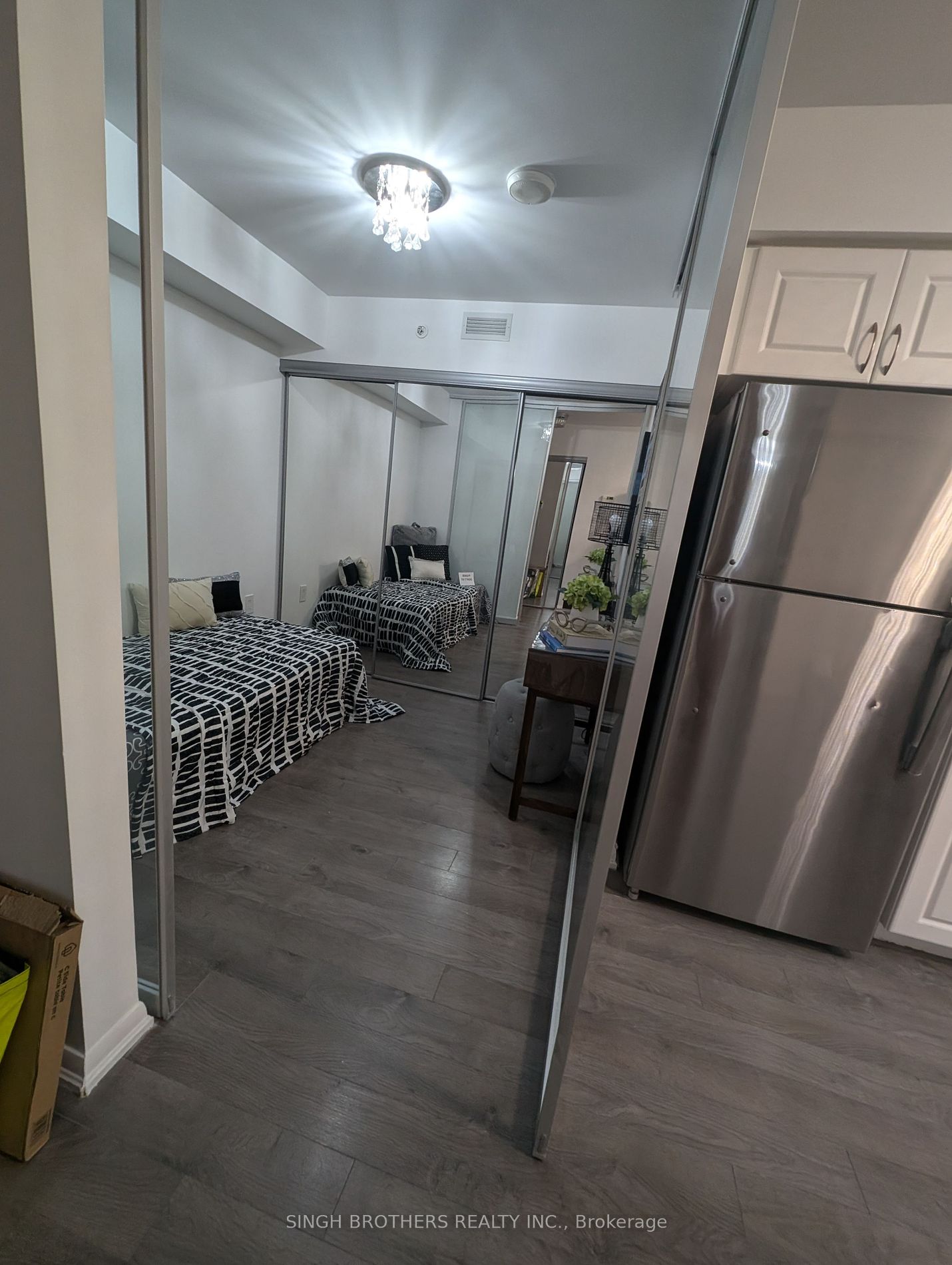 3091 Dufferin St, #318