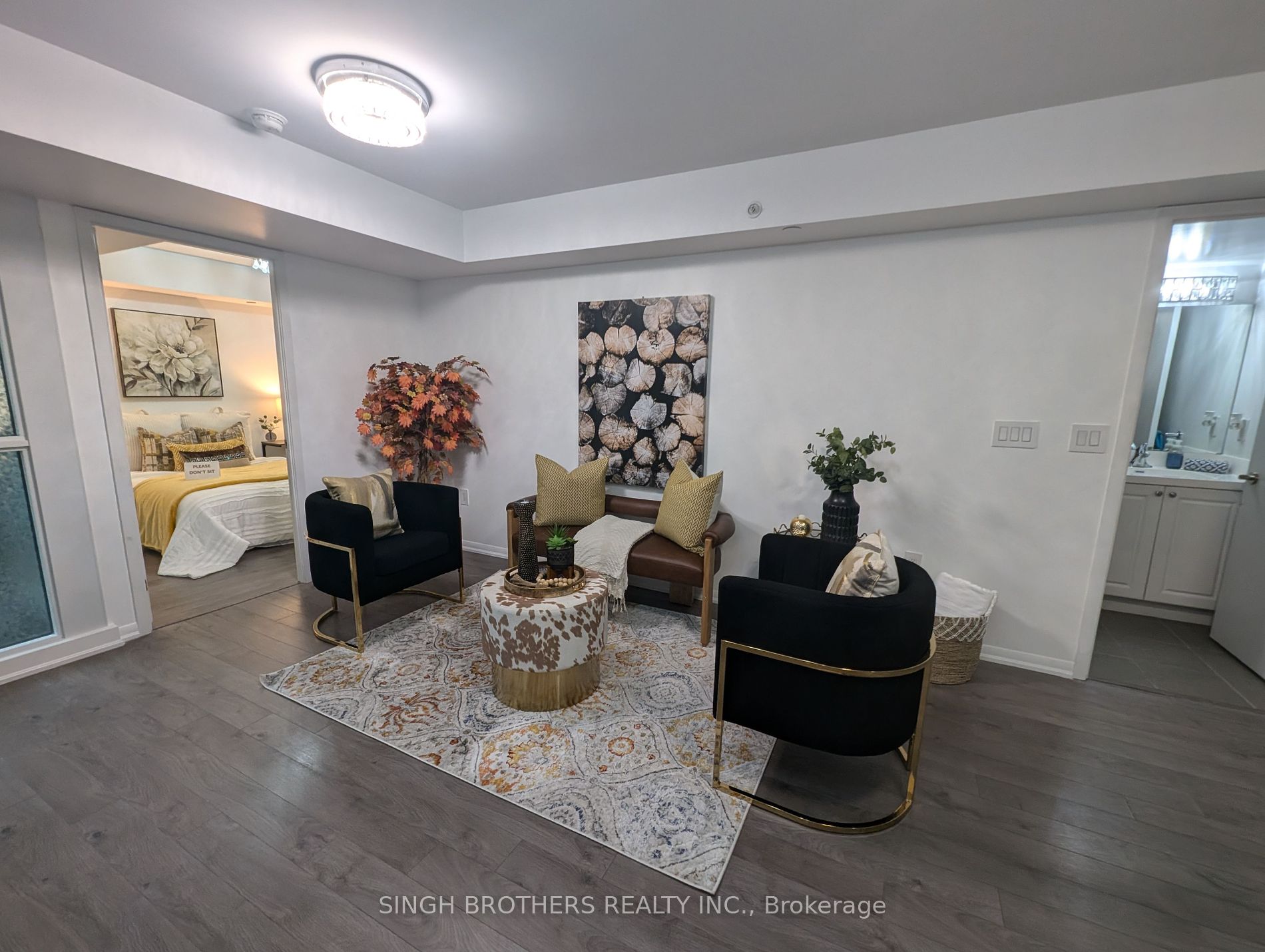 3091 Dufferin St, #318