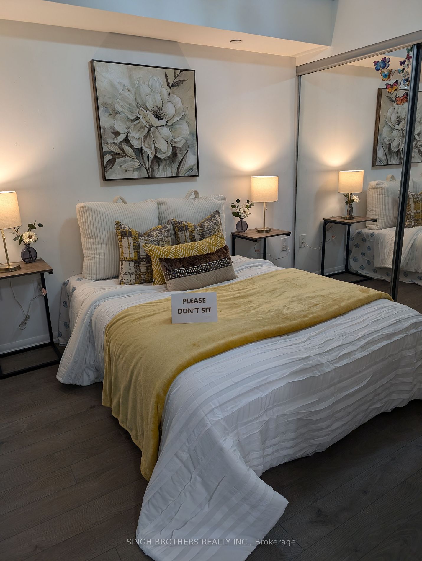 3091 Dufferin St, #318