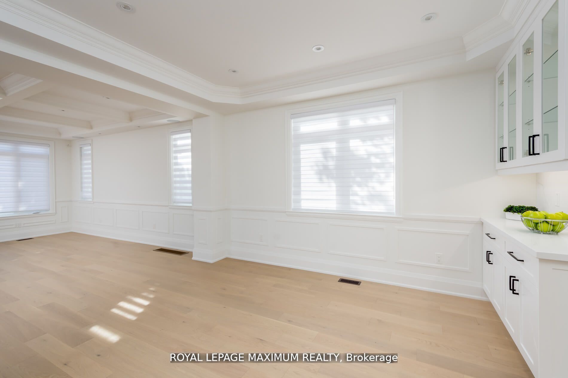 42 Fairfield Ave