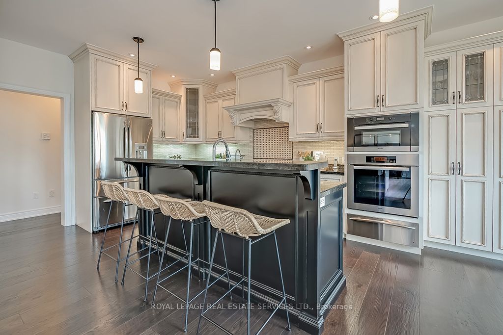 11300 Taylor Crt