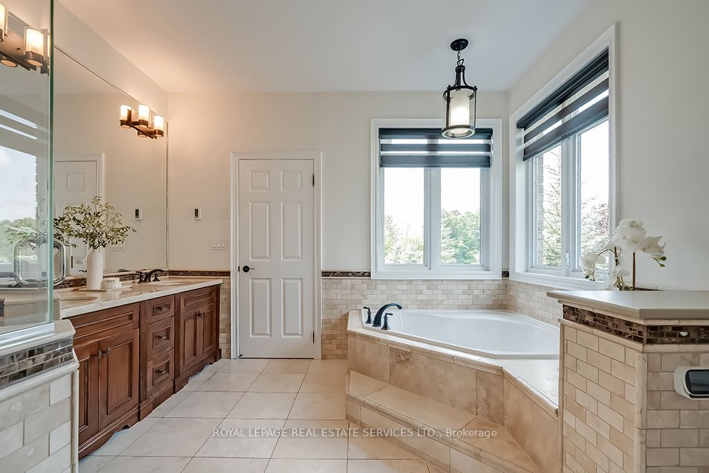 11300 Taylor Crt