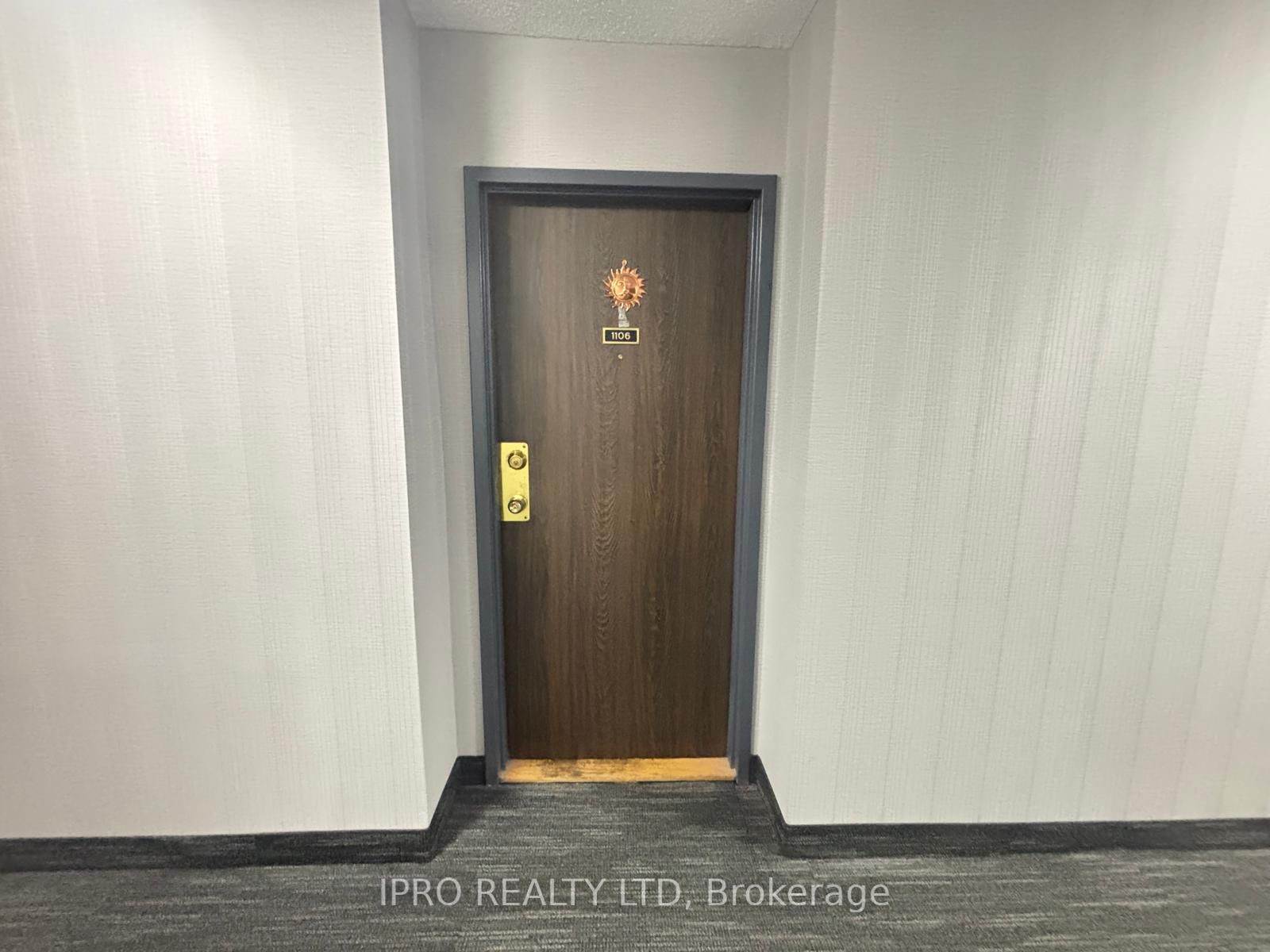 4 Kings Cross Rd, #1106