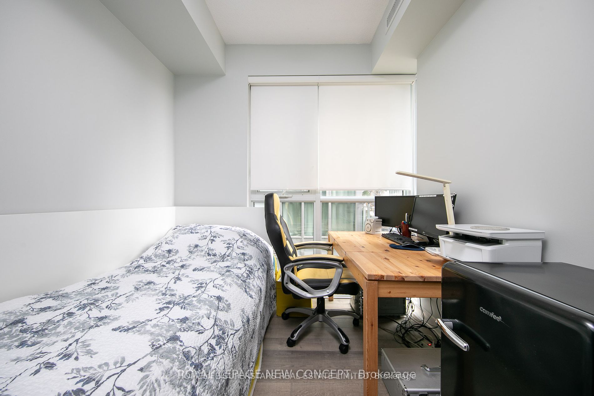 5220 DUNDAS St, #D308