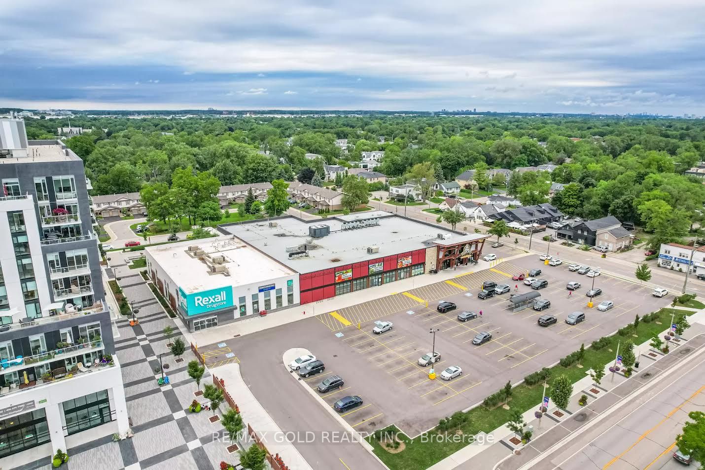 2511 Lakeshore Road W, #517