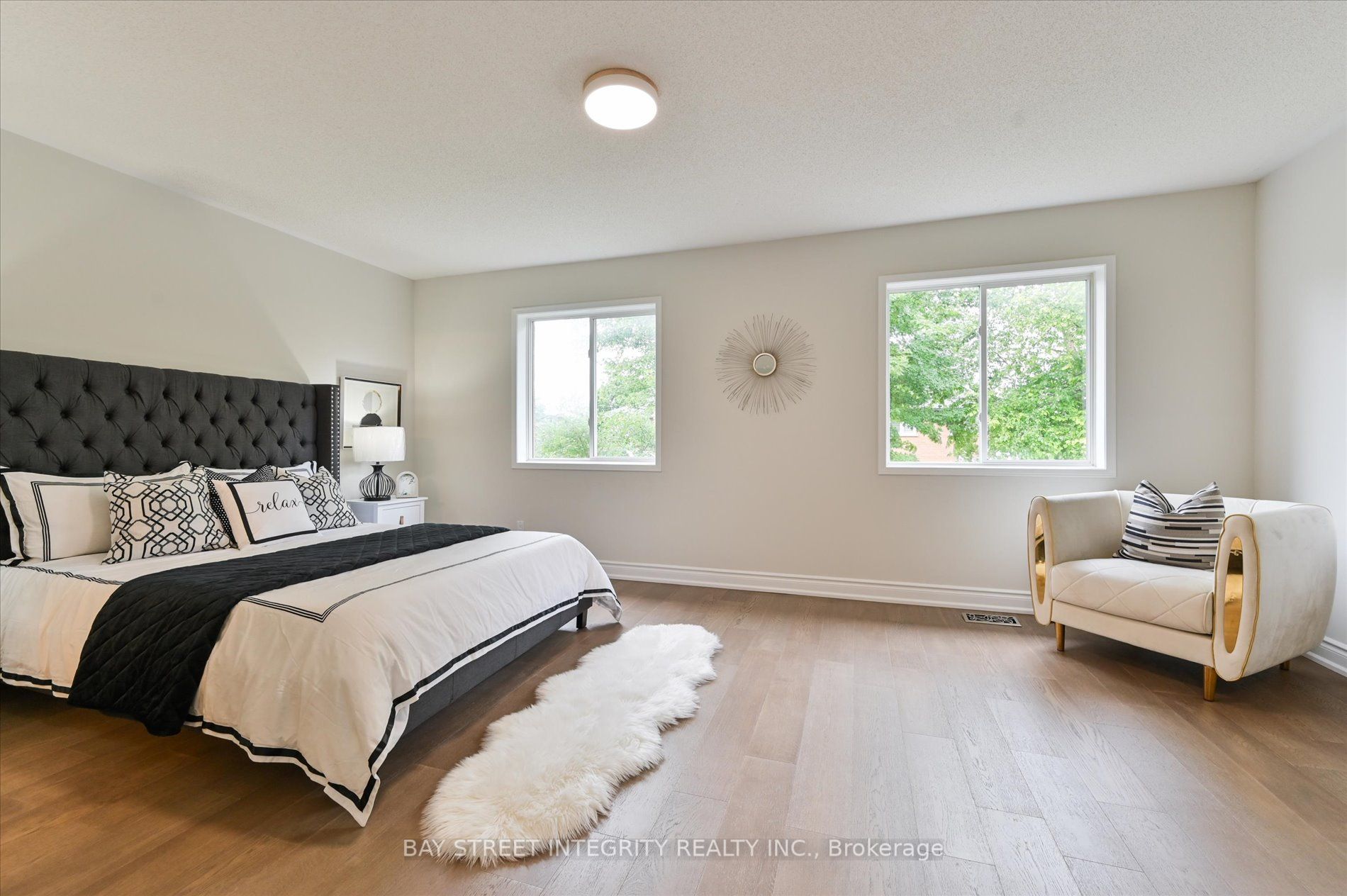 1489 Heritage Way, #4