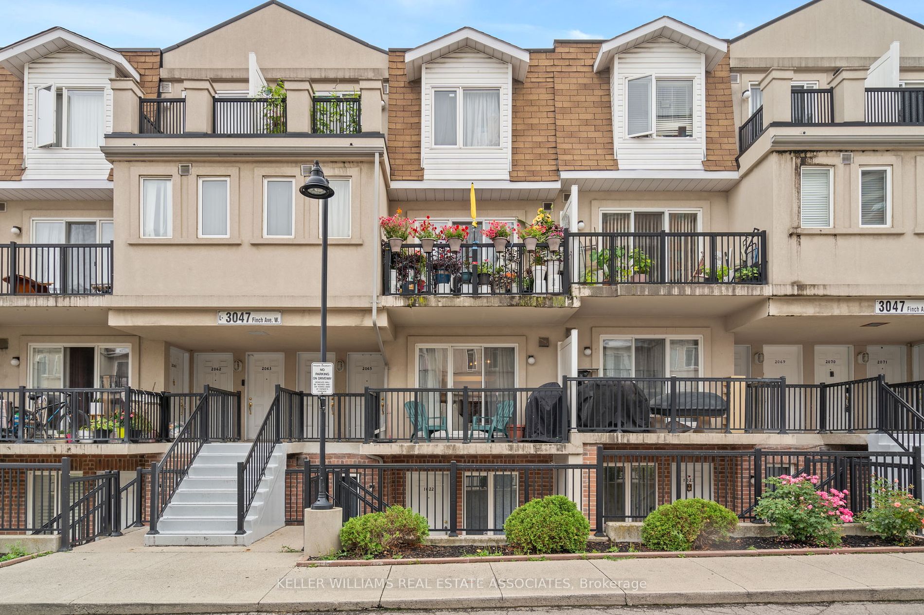3047 Finch Avenue W #2066