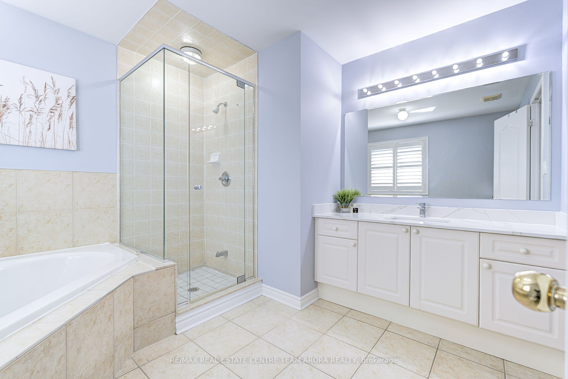 380 Brisdale Dr
