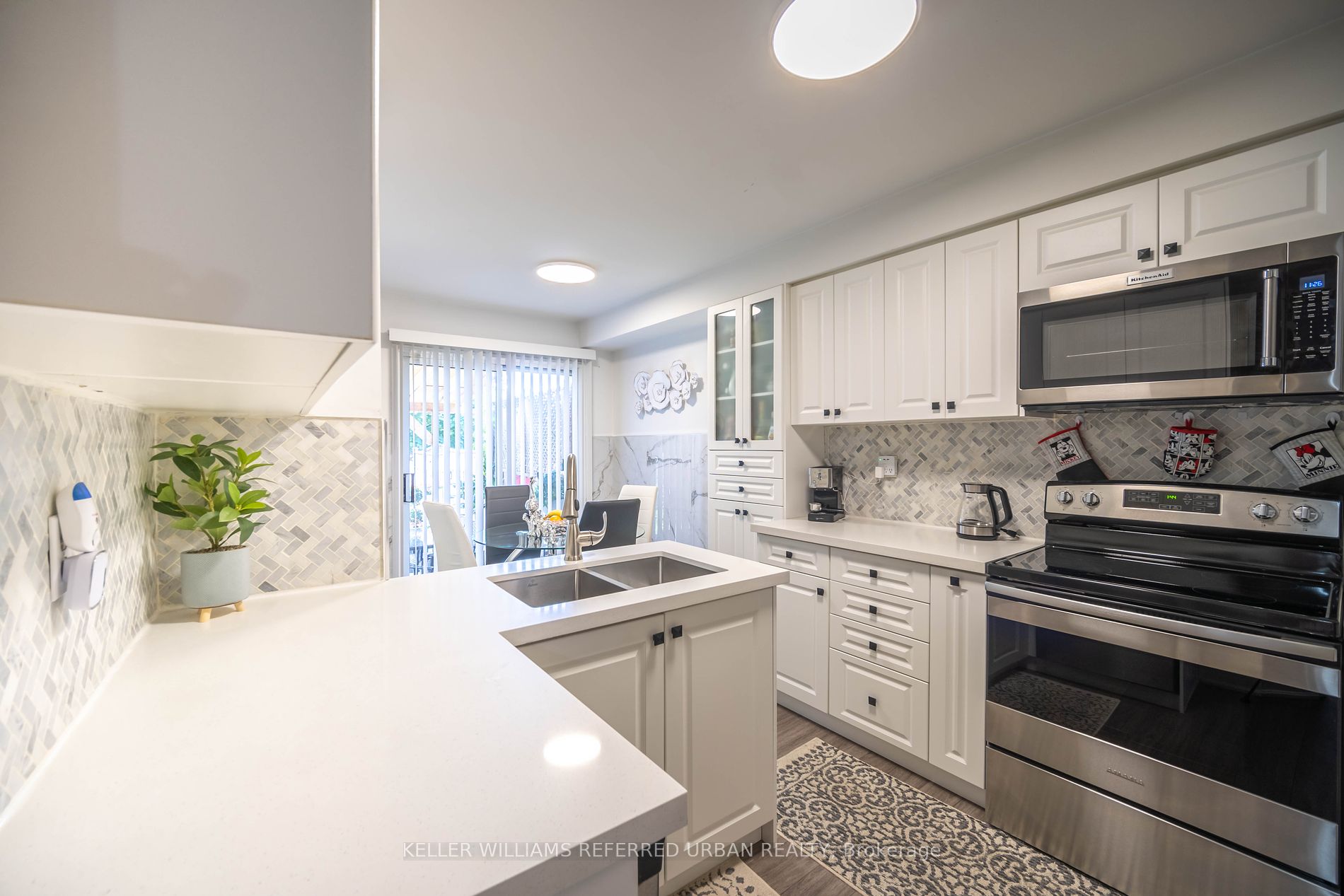 138 Rainforest Dr
