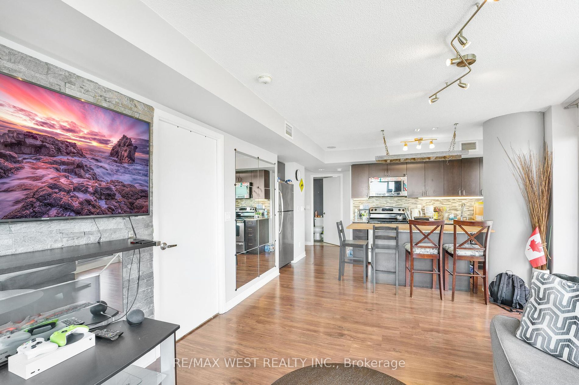 155 Legion Road N #1503