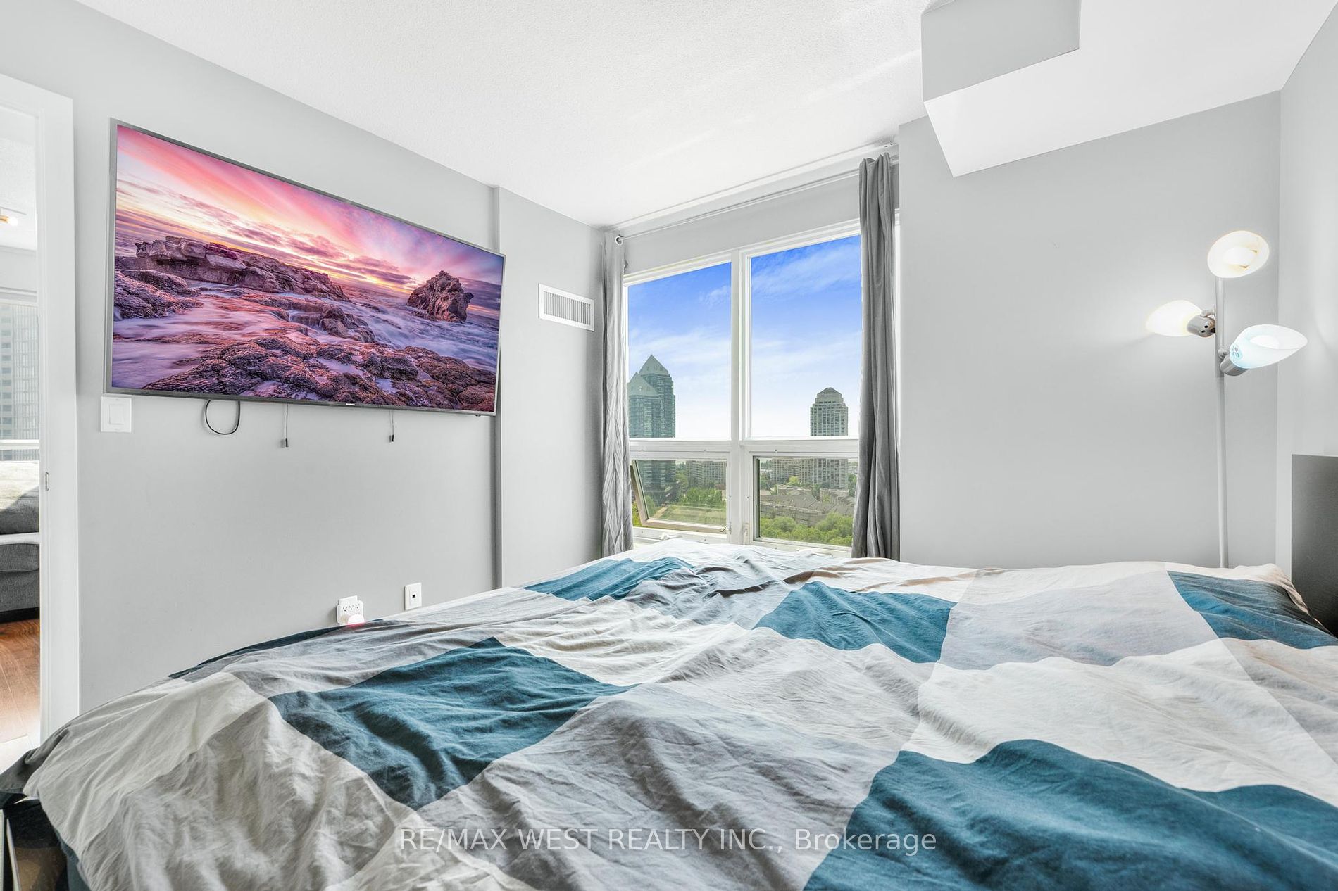 155 Legion Road N #1503