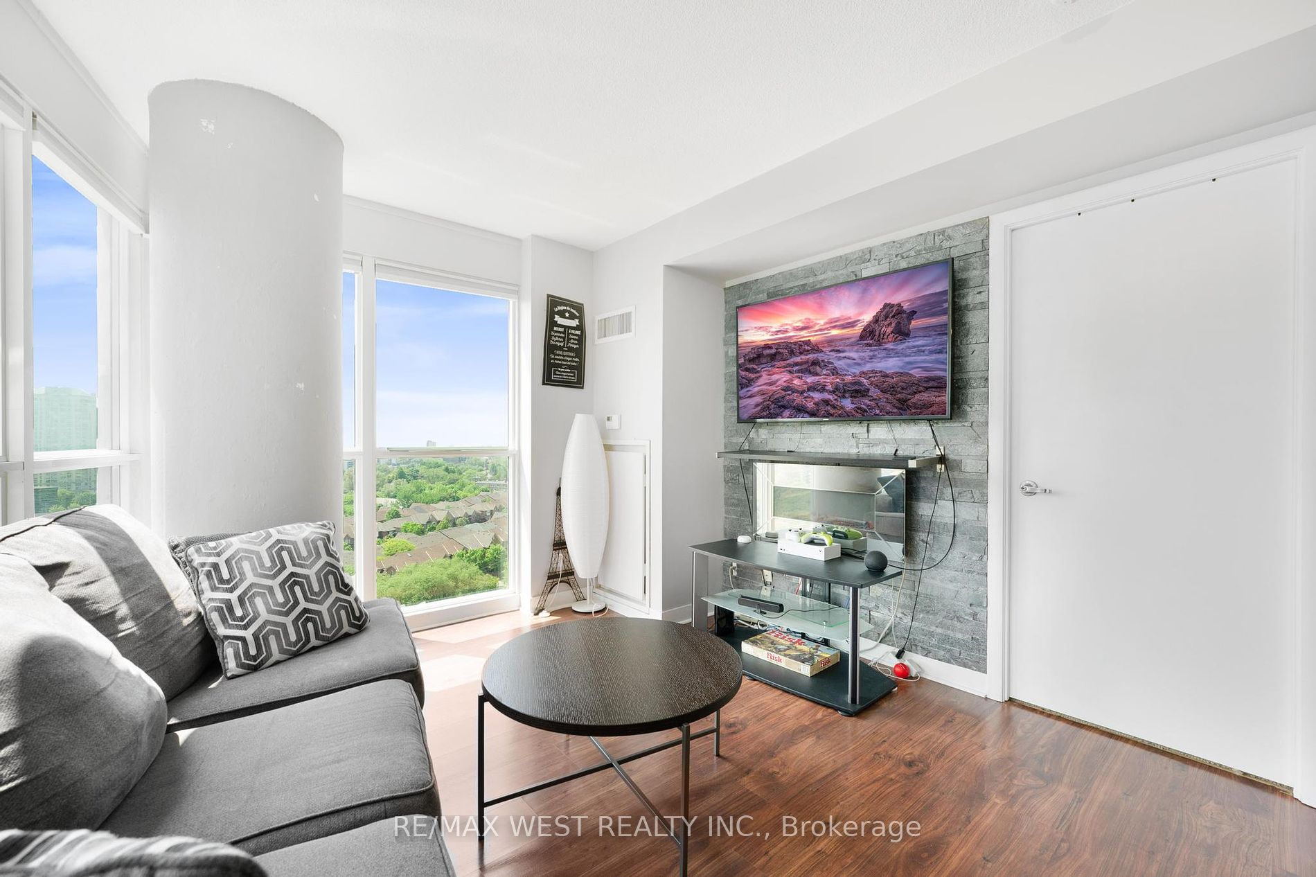 155 Legion Road N #1503