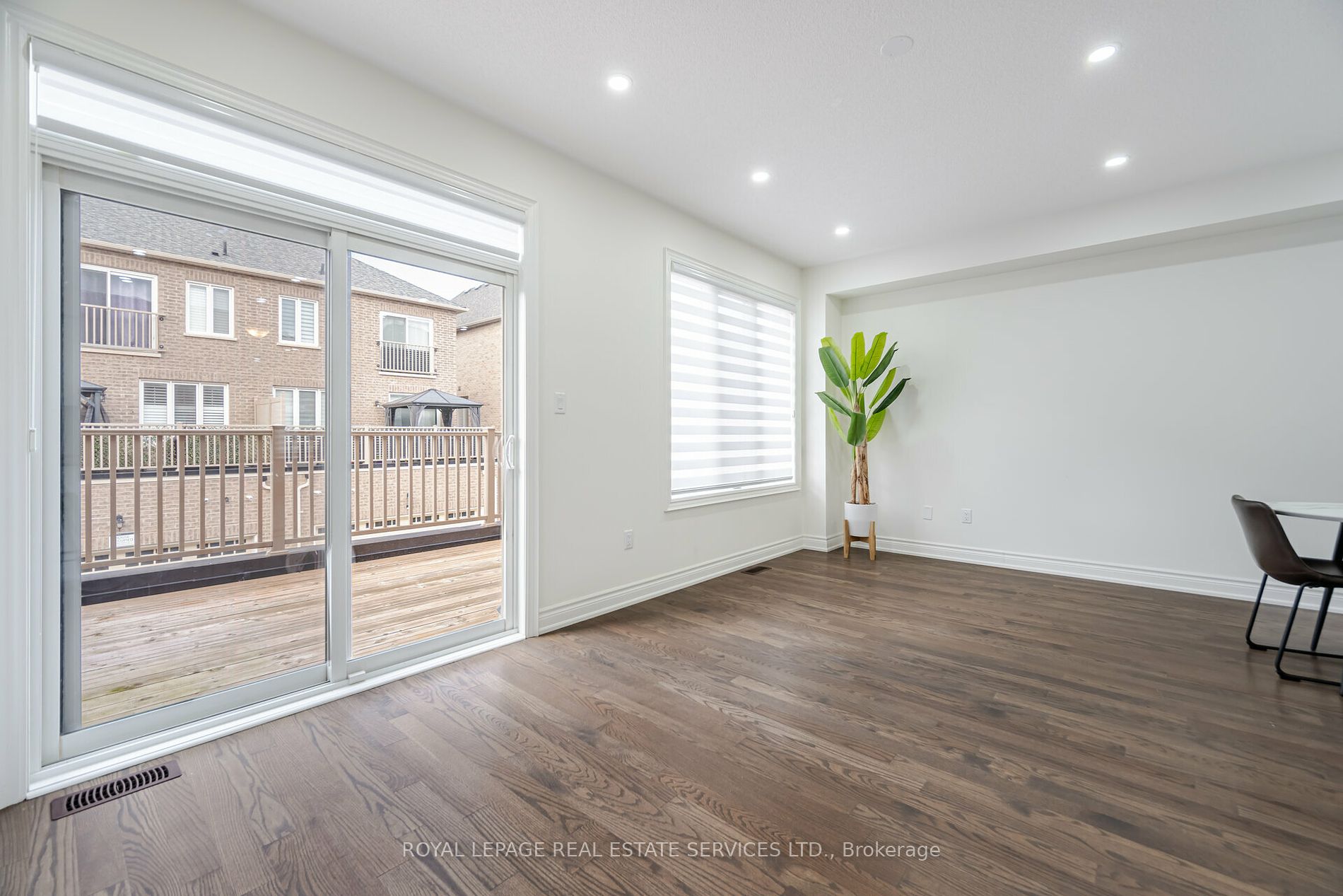 20 Brushwood Dr
