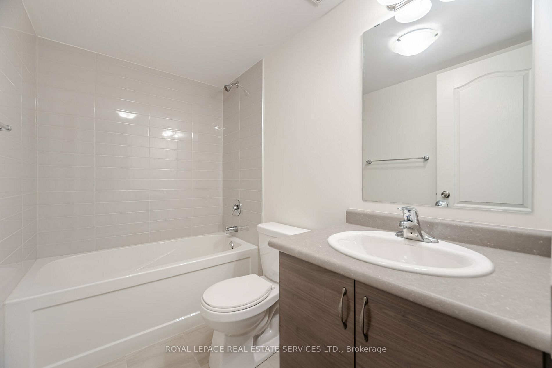 20 Brushwood Dr
