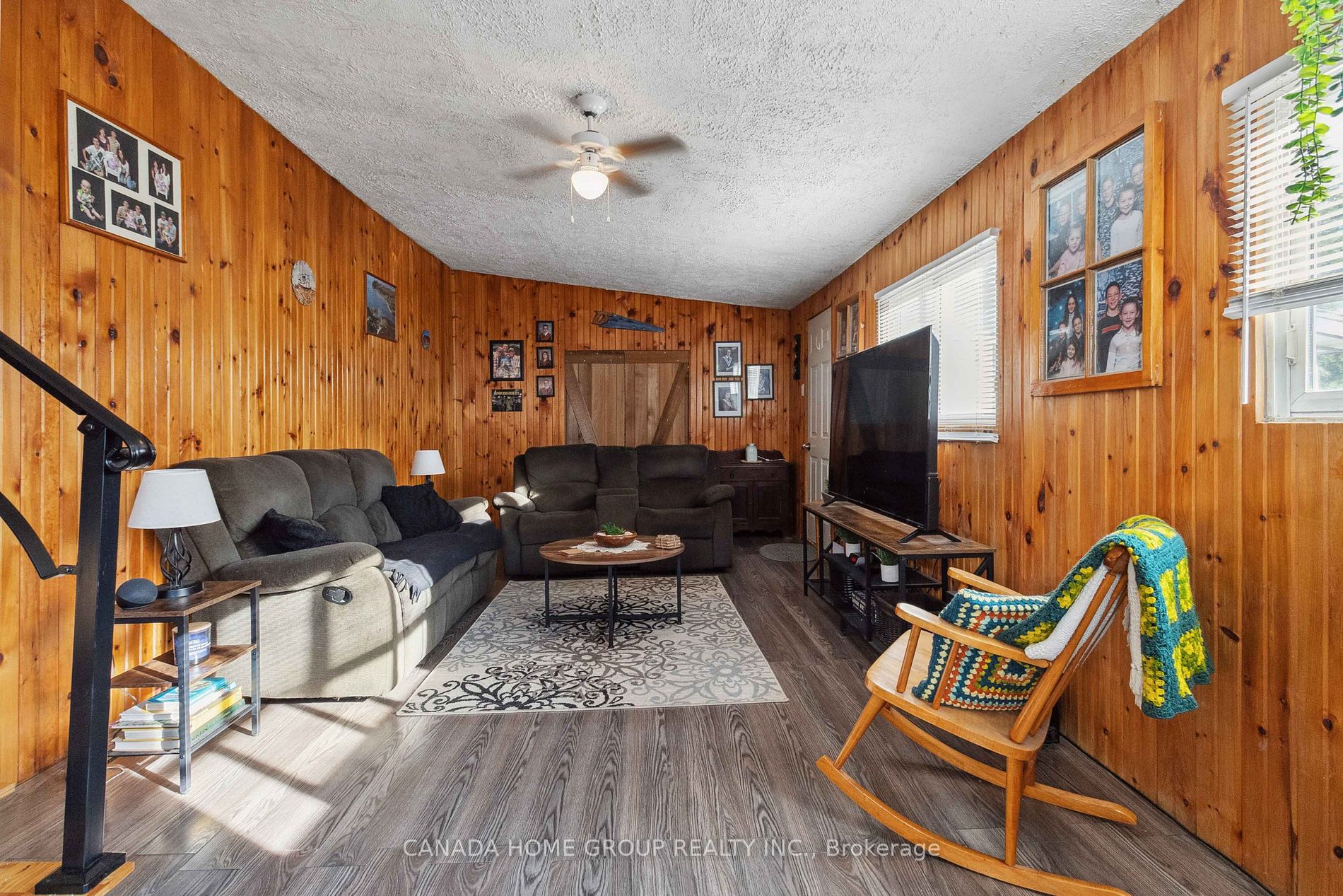 9034 Guelph Junction Rd