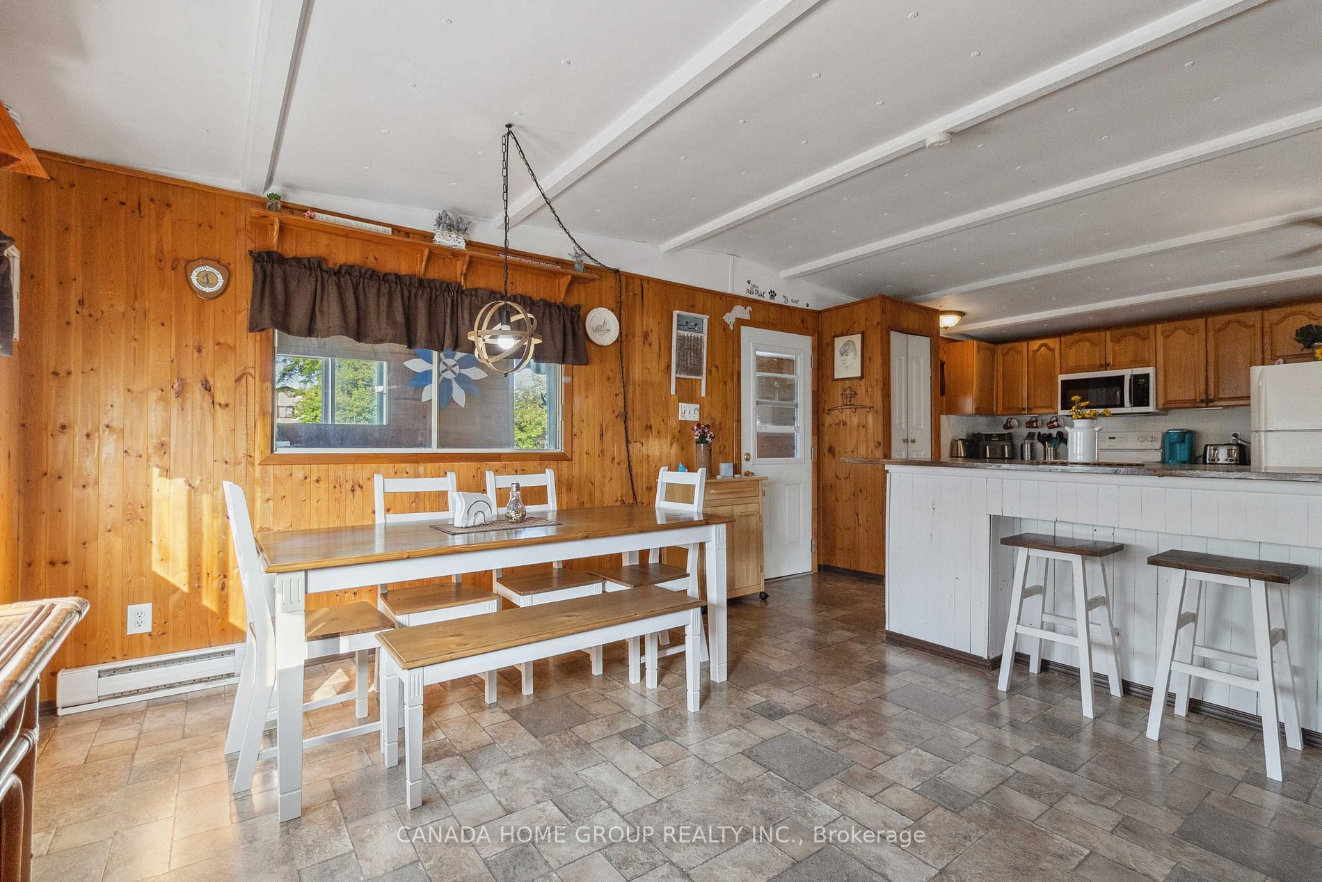 9034 Guelph Junction Rd