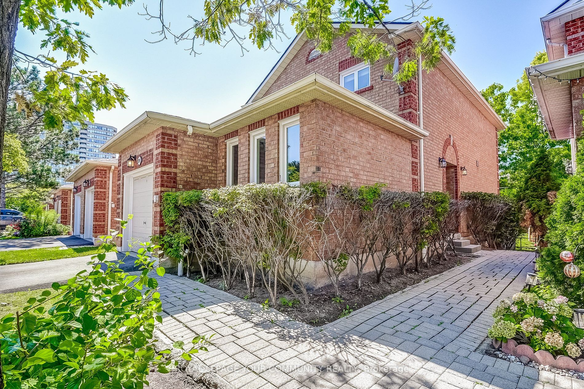 666 Constellation Drive, #39