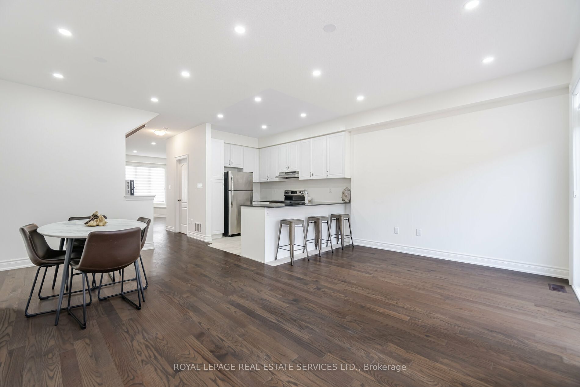 20 Brushwood Drive