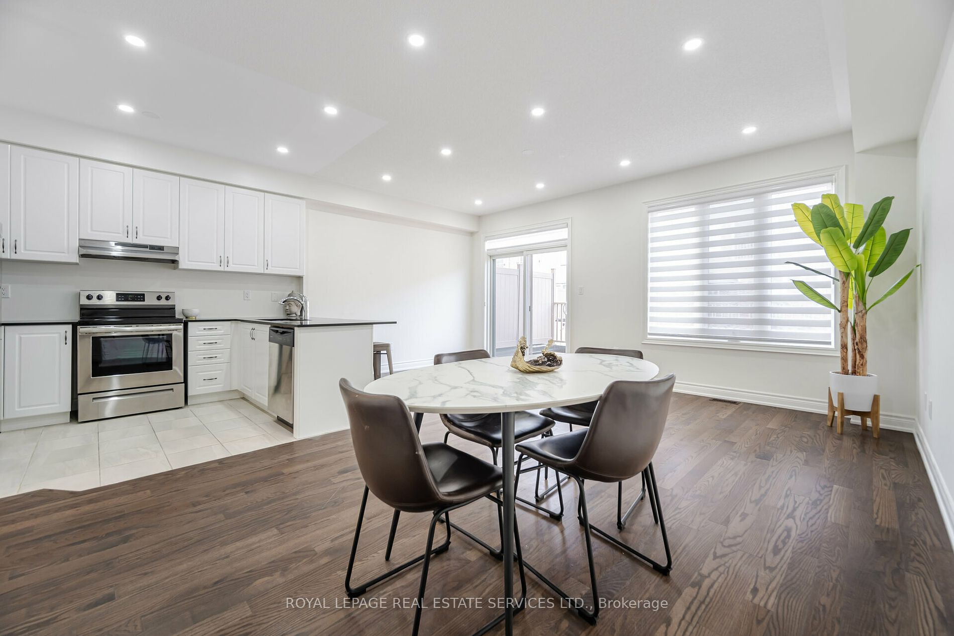 20 Brushwood Drive