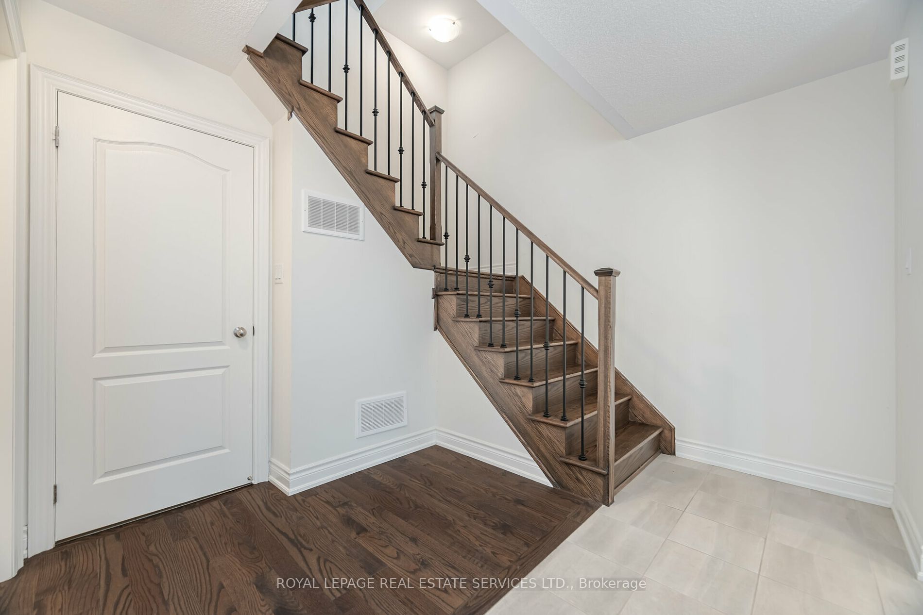 20 Brushwood Drive