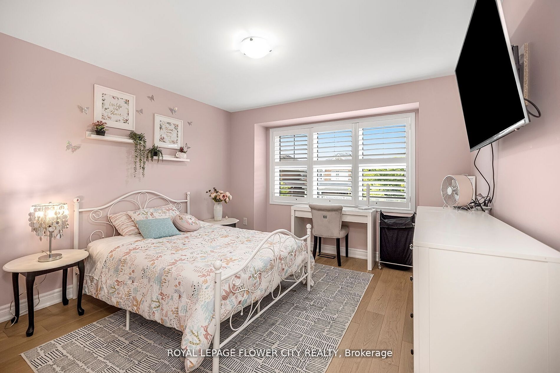 10 Arkwright Dr