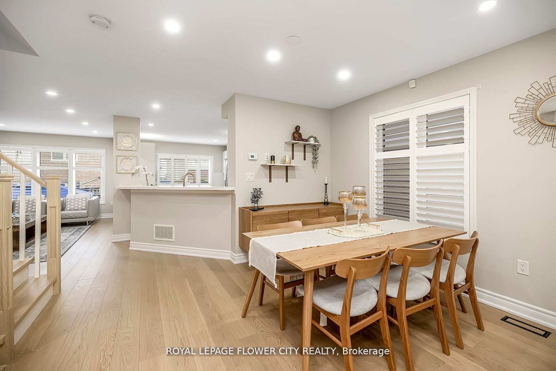 10 Arkwright Dr