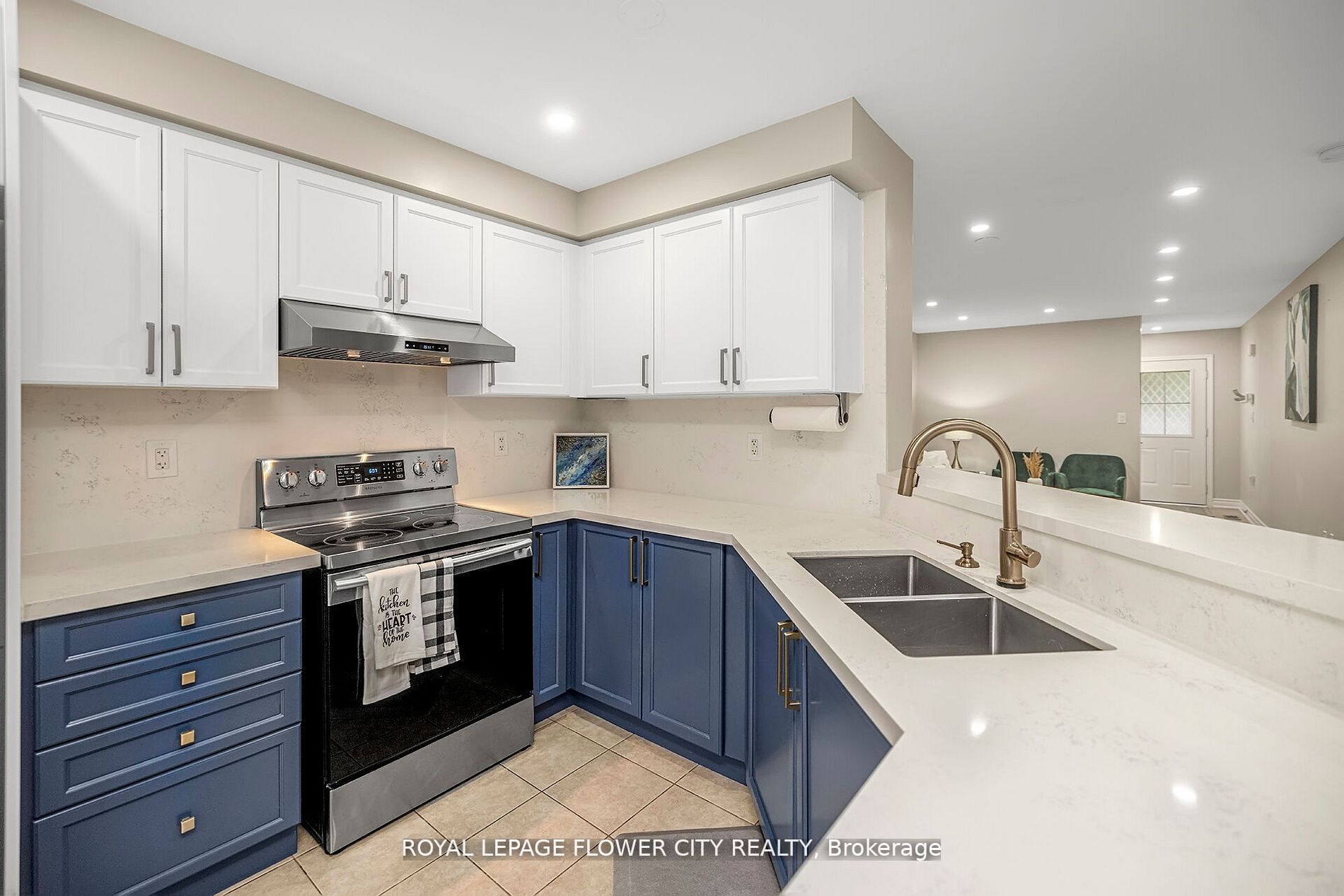 10 Arkwright Dr