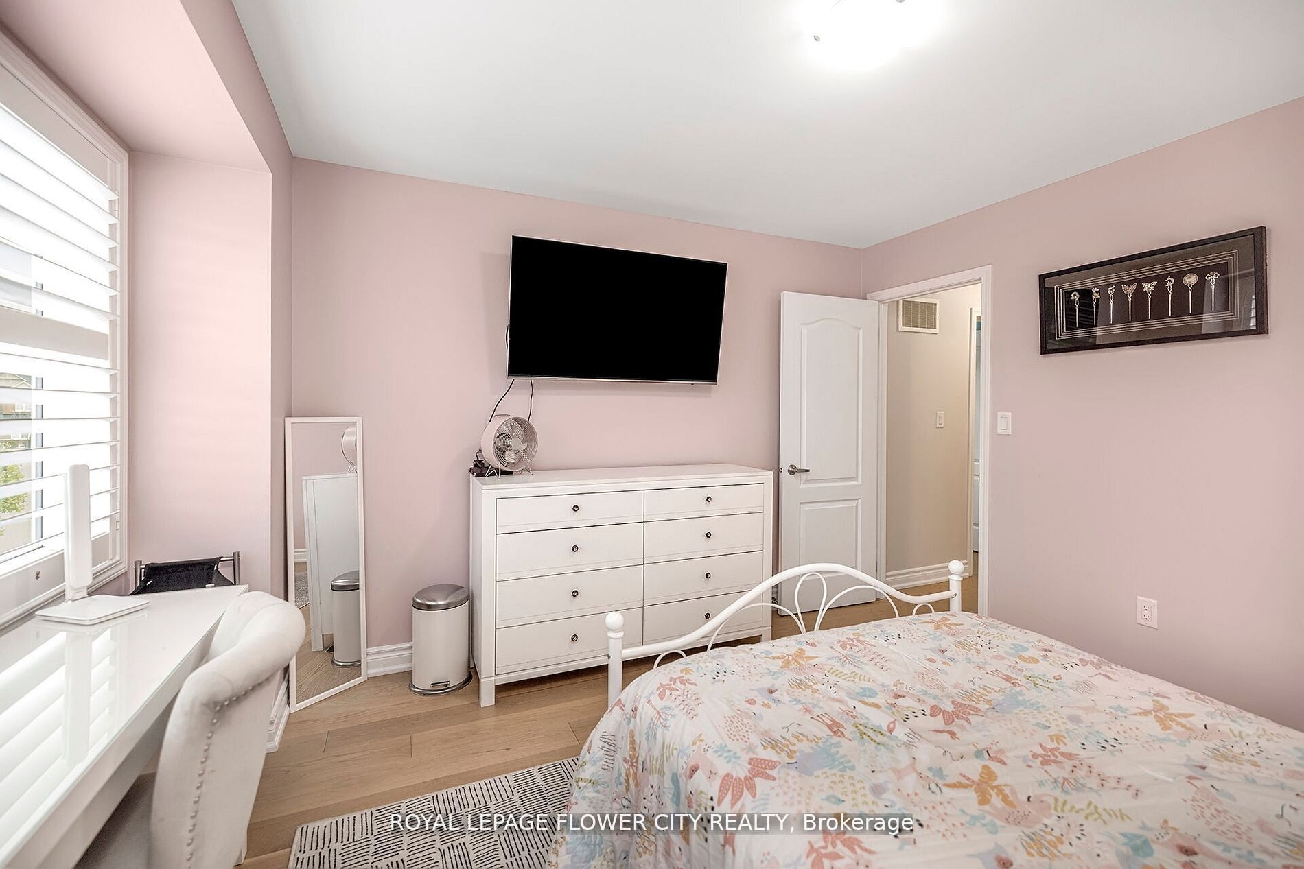 10 Arkwright Dr