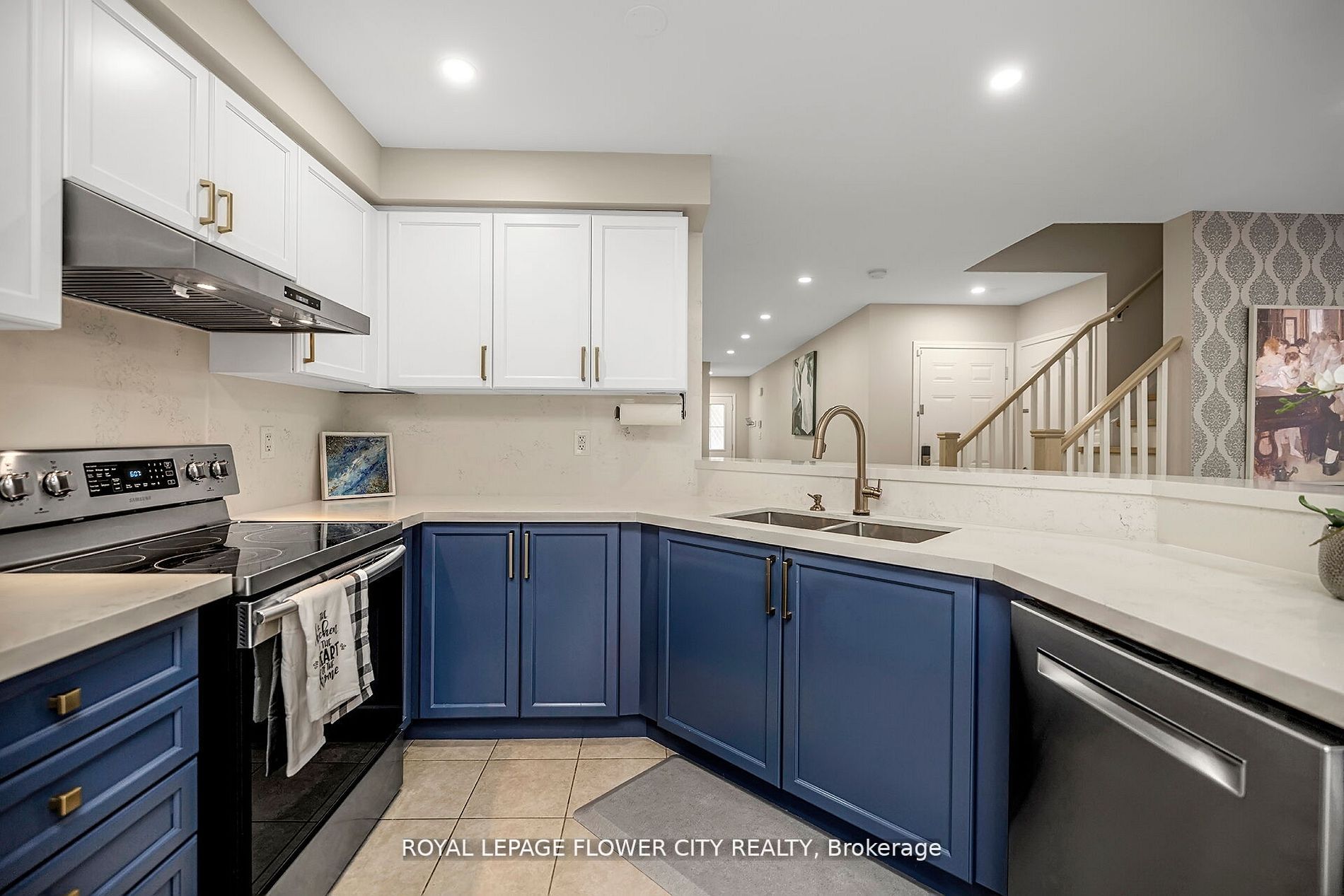 10 Arkwright Dr