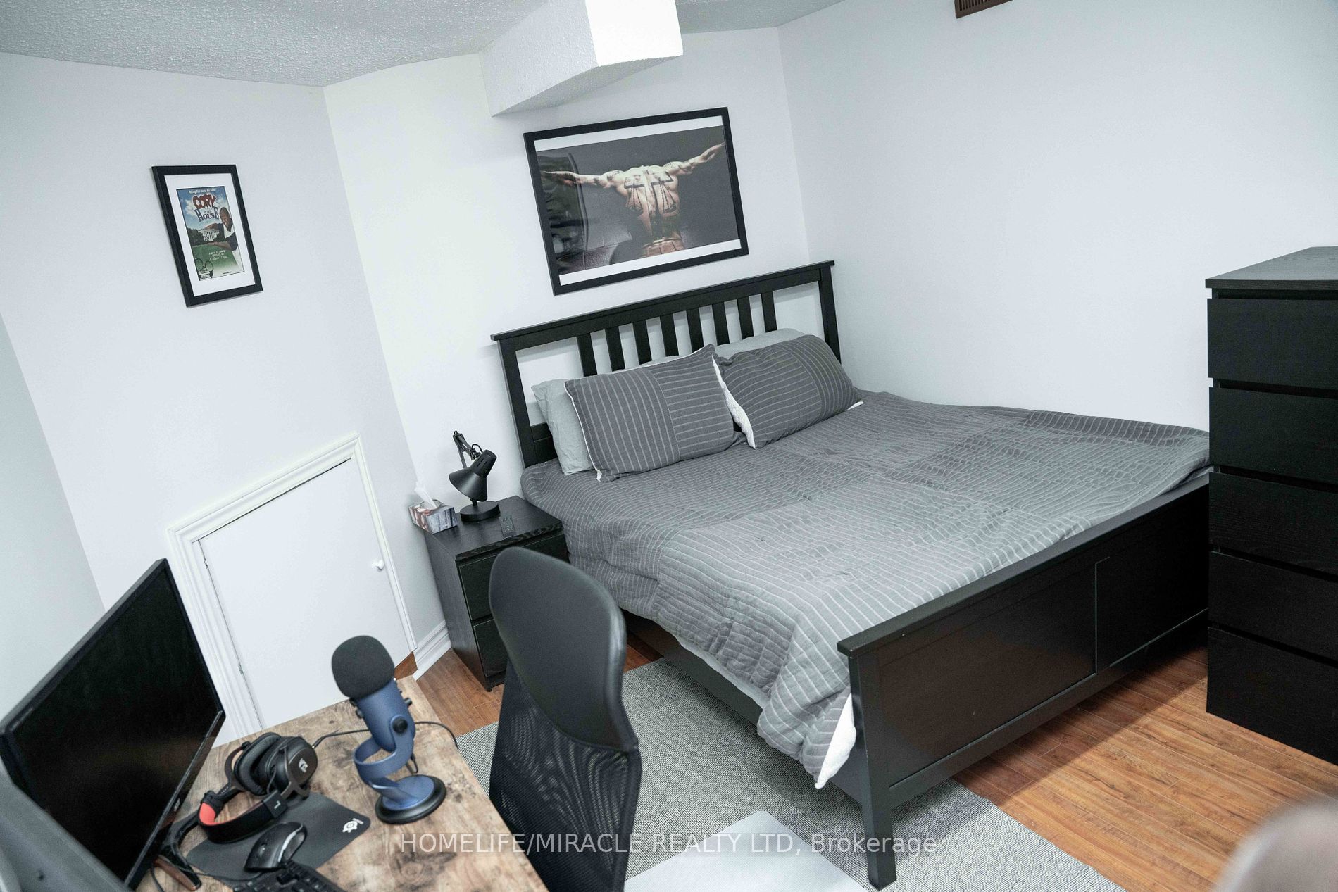 52 Creditstone Road