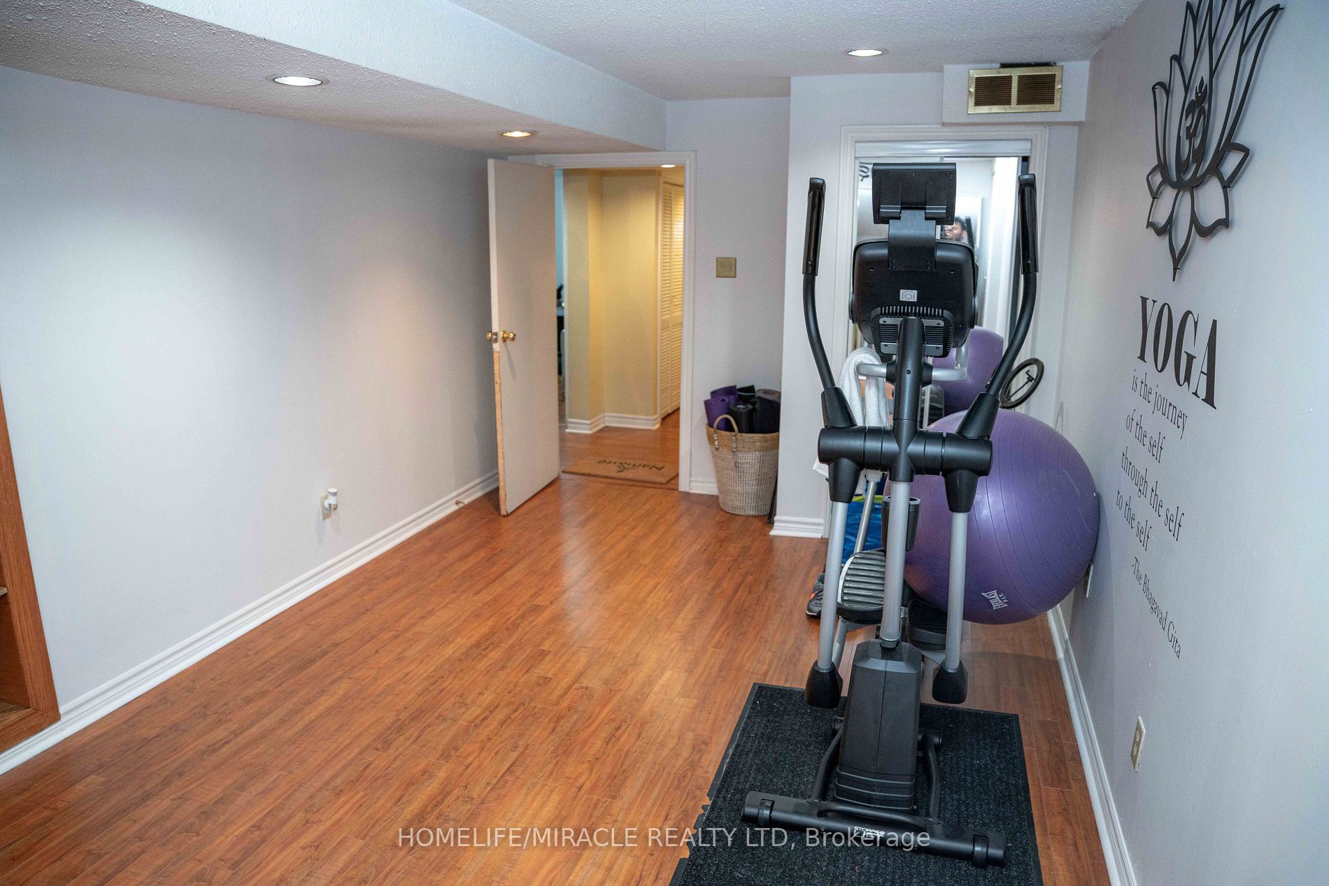 52 Creditstone Road
