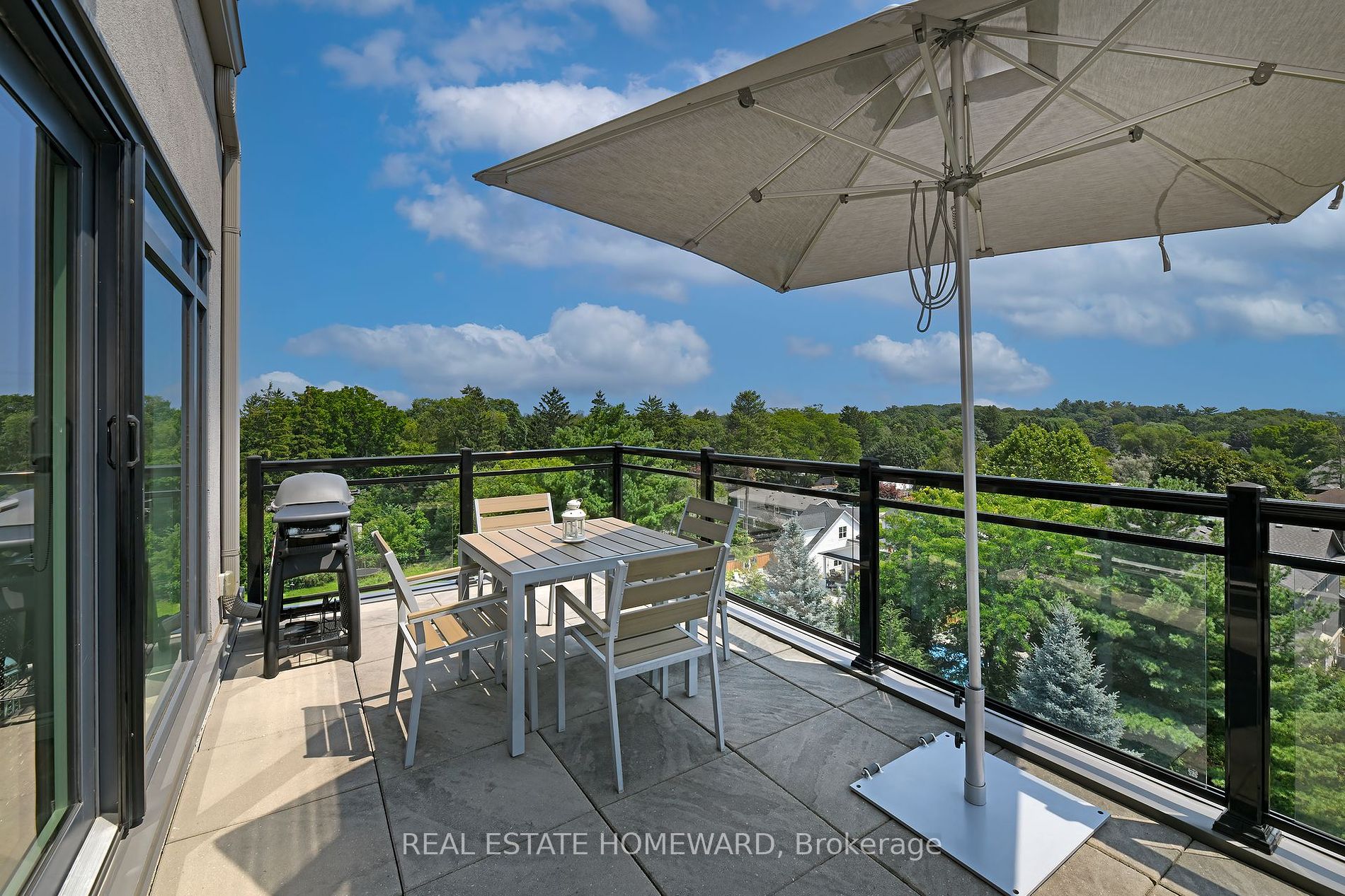 34 Plains Road E #605