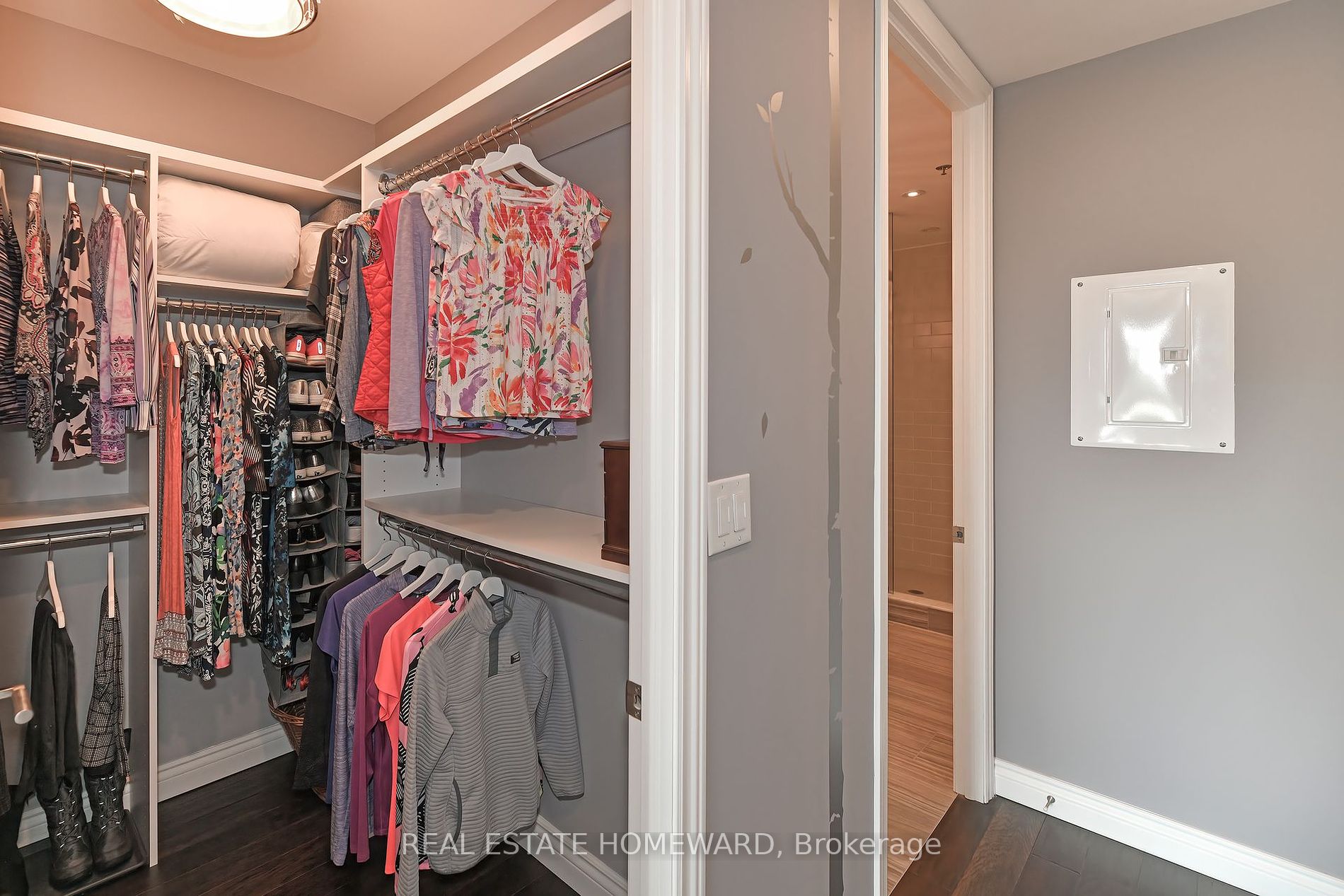 34 Plains Road E #605